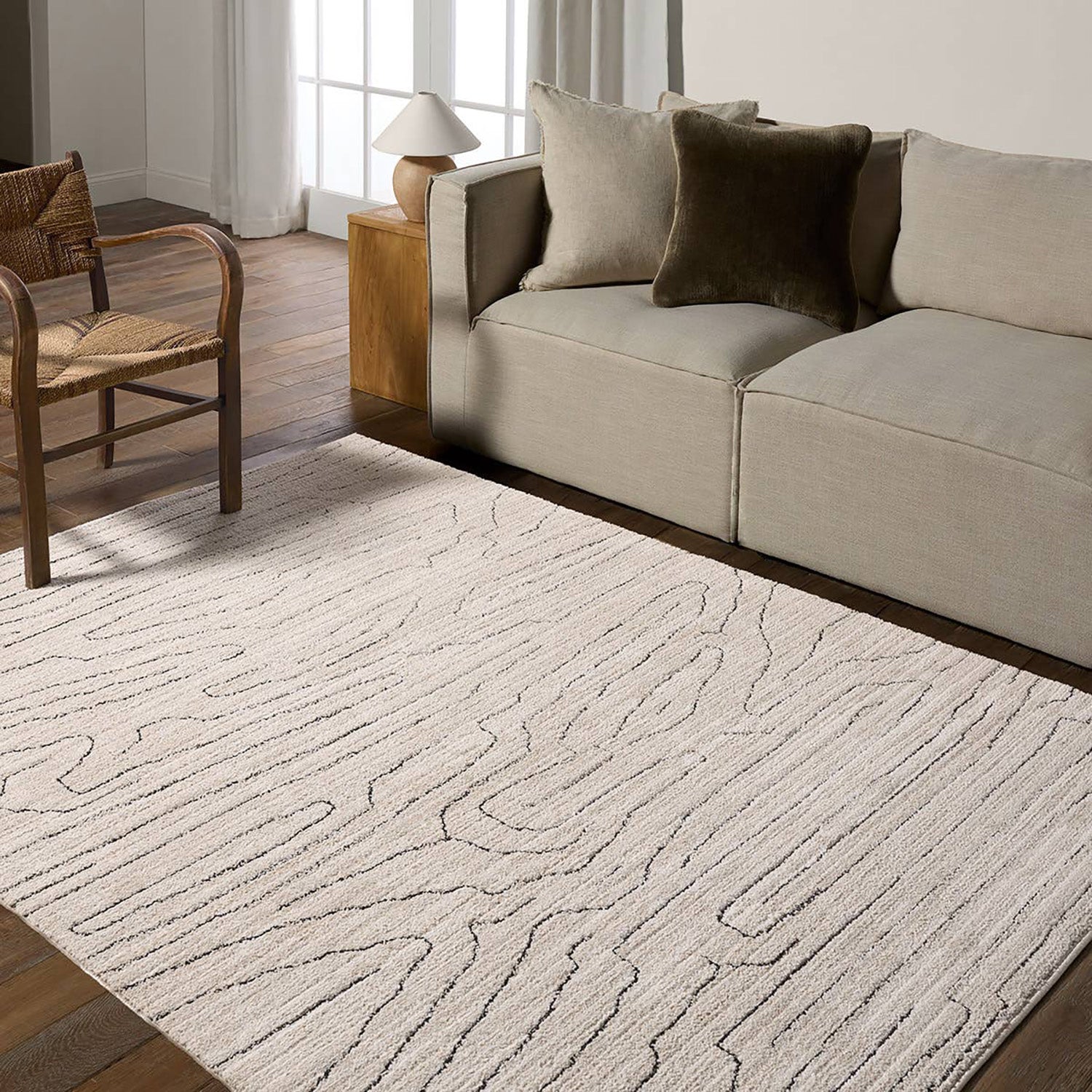 Jaipur Living Eva Newlyn Power Loomed Rug