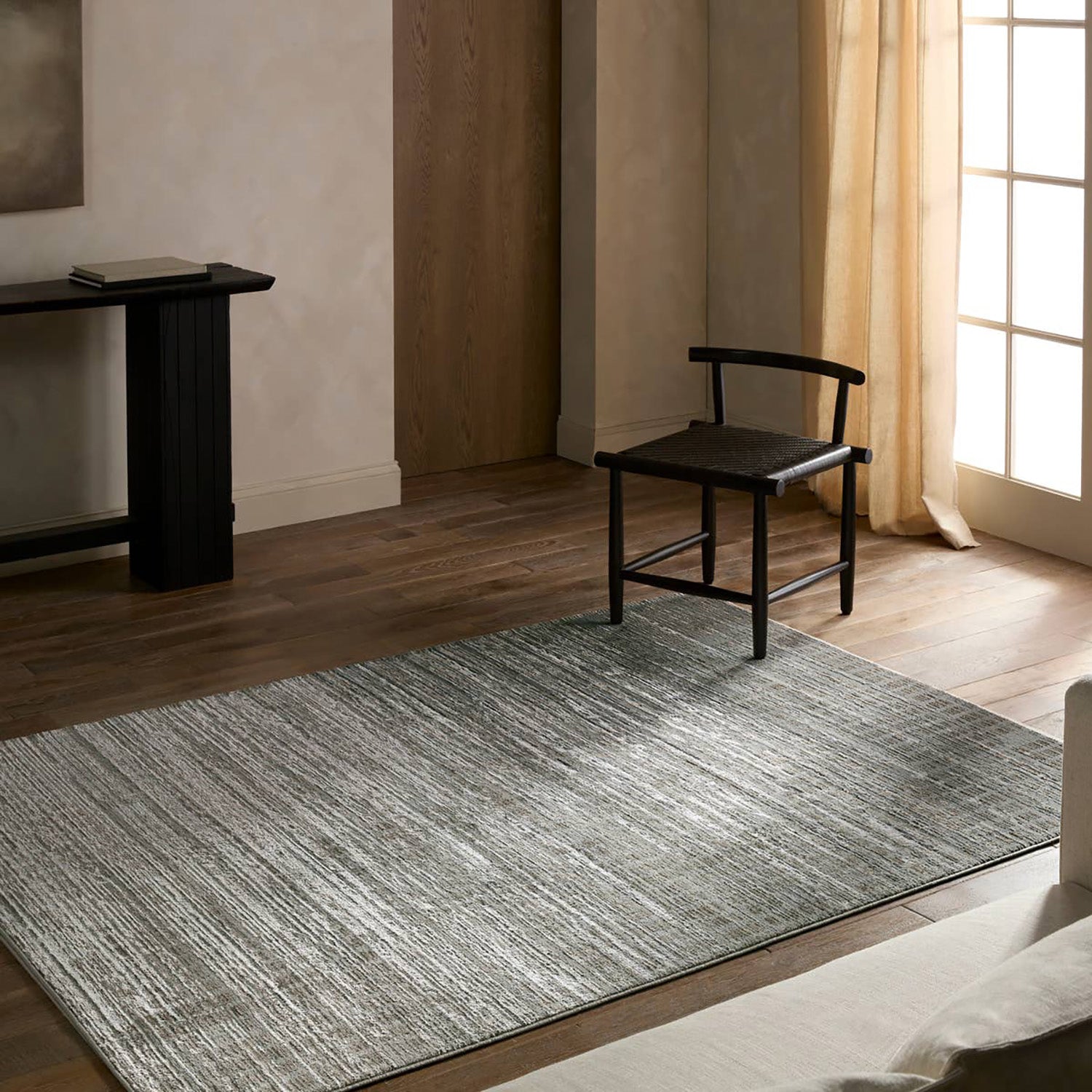 Label J by Jaipur Living Gallium Tungsten Power Loomed Rug