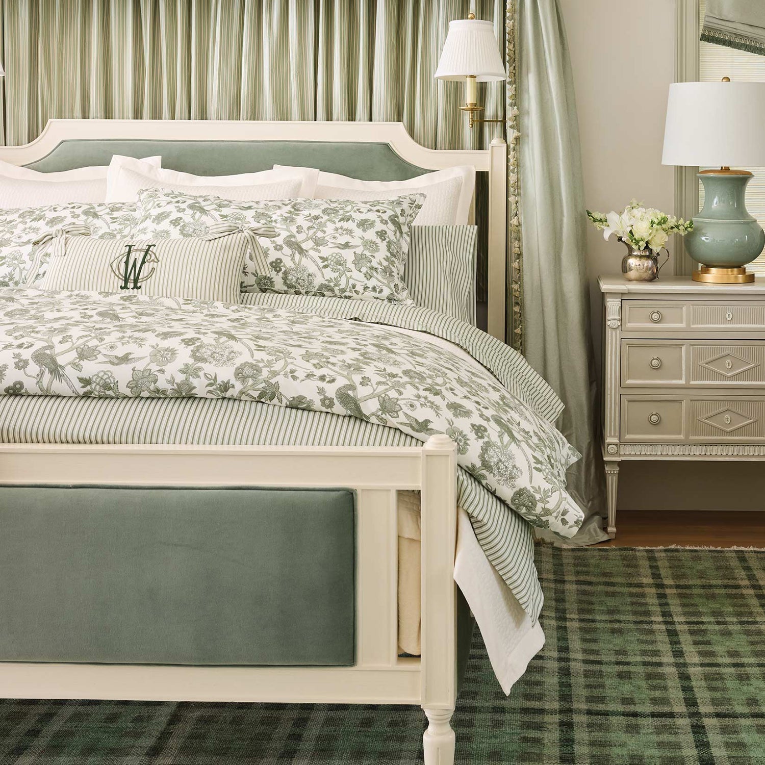 Peacock Alley x Caitlin Wilson Highgrove Moss Classic Printed Duvet Set