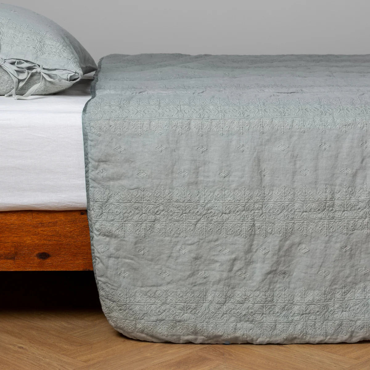 Bella Notte Ines Bedspread