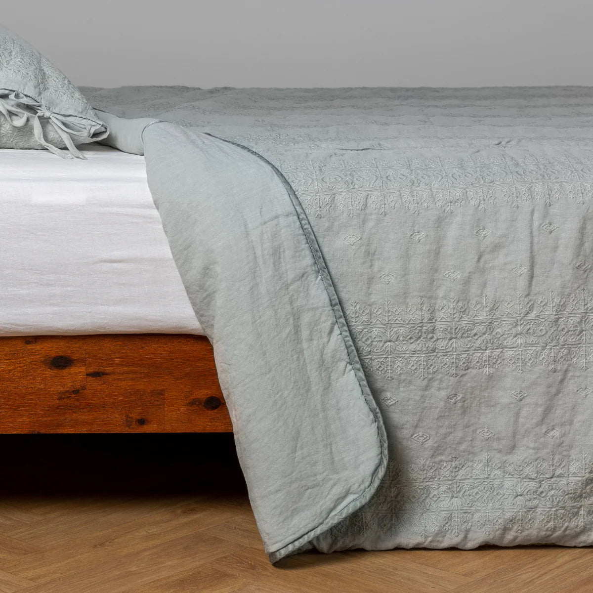 Bella Notte Ines Bedspread
