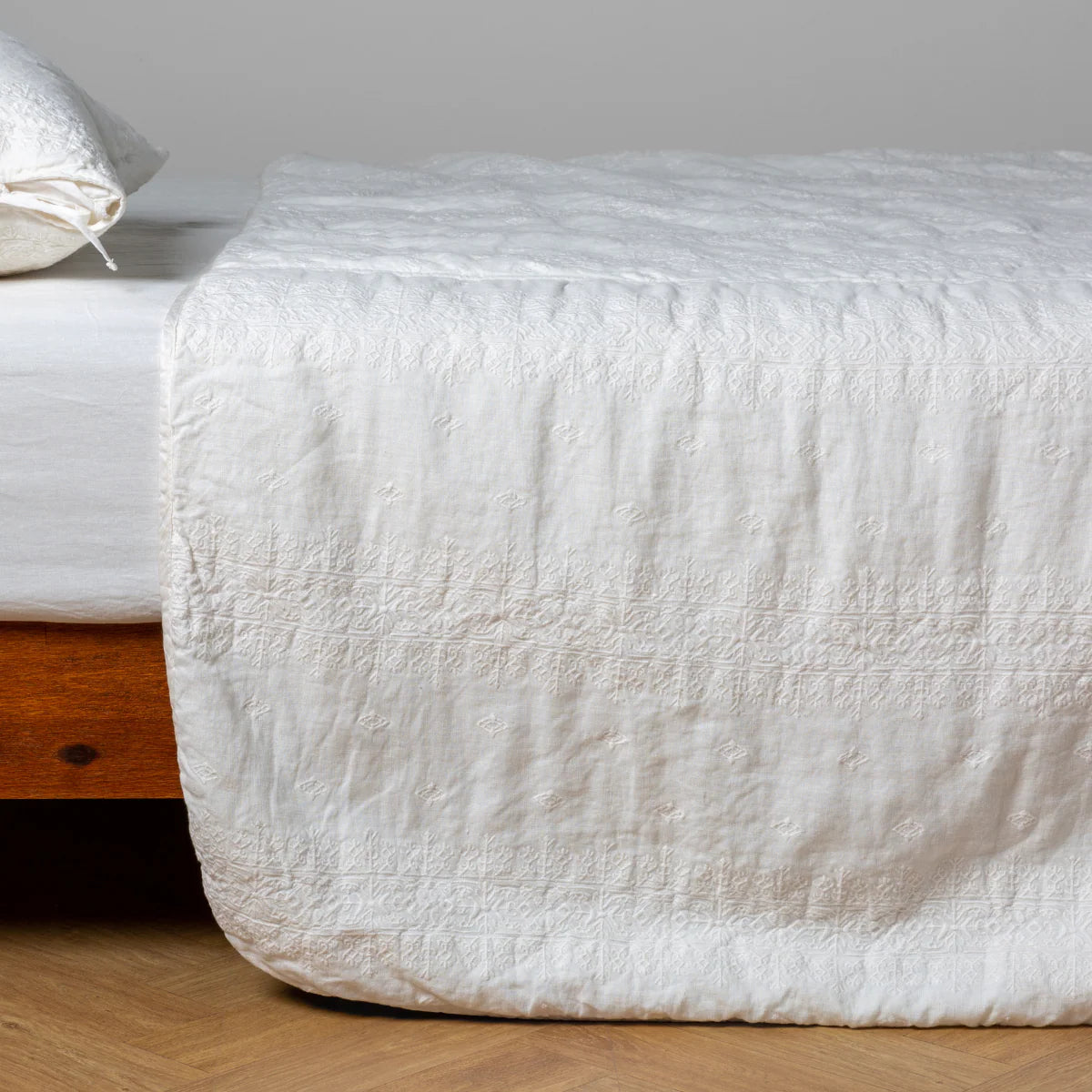 Bella Notte Ines Bedspread