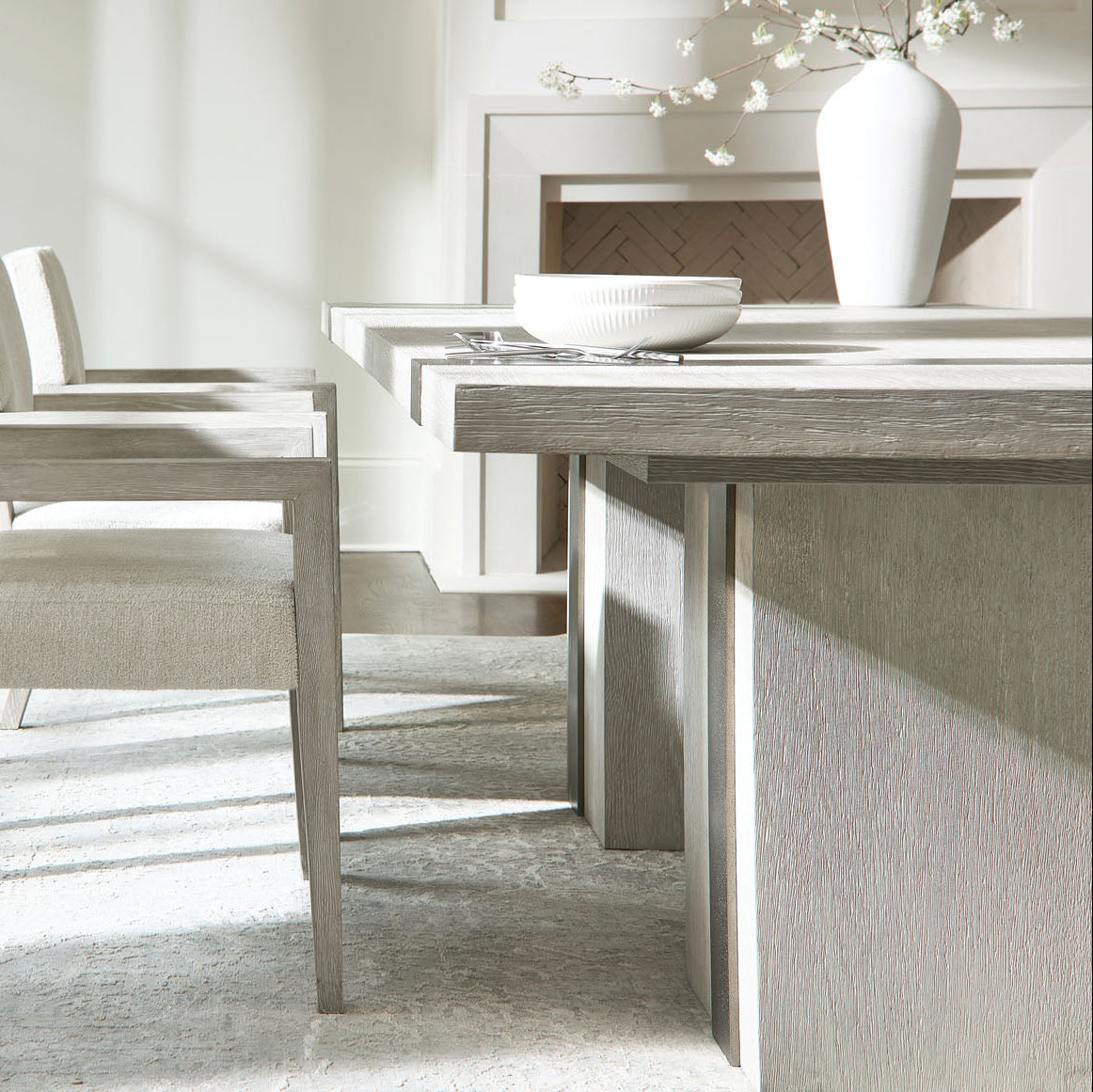 Bernhardt Tempo Dining Table