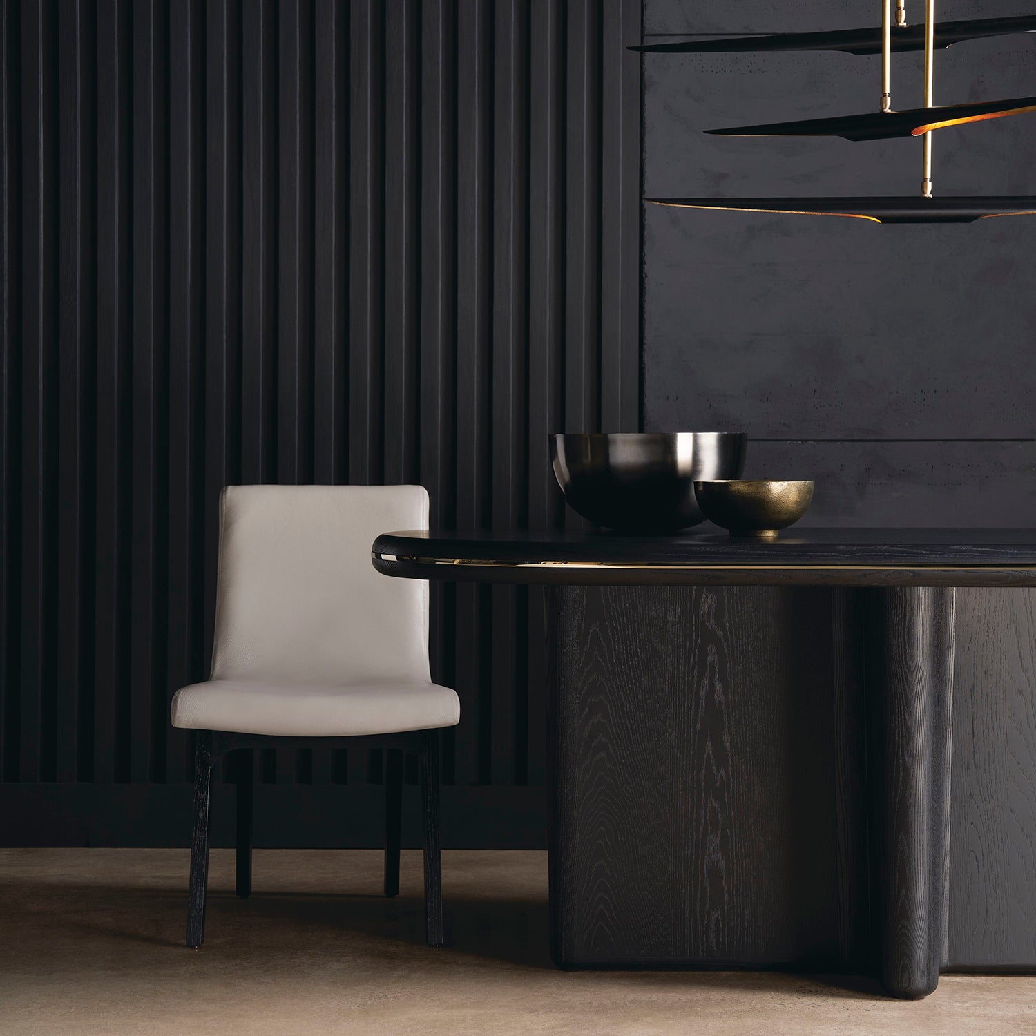 Caracole Monty Dining Table