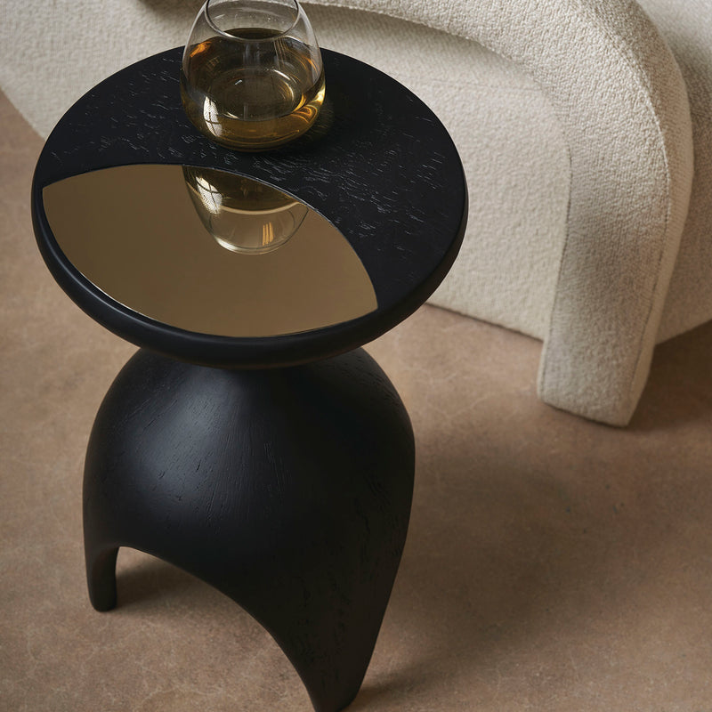 Caracole Quinn Side Table Set of 2