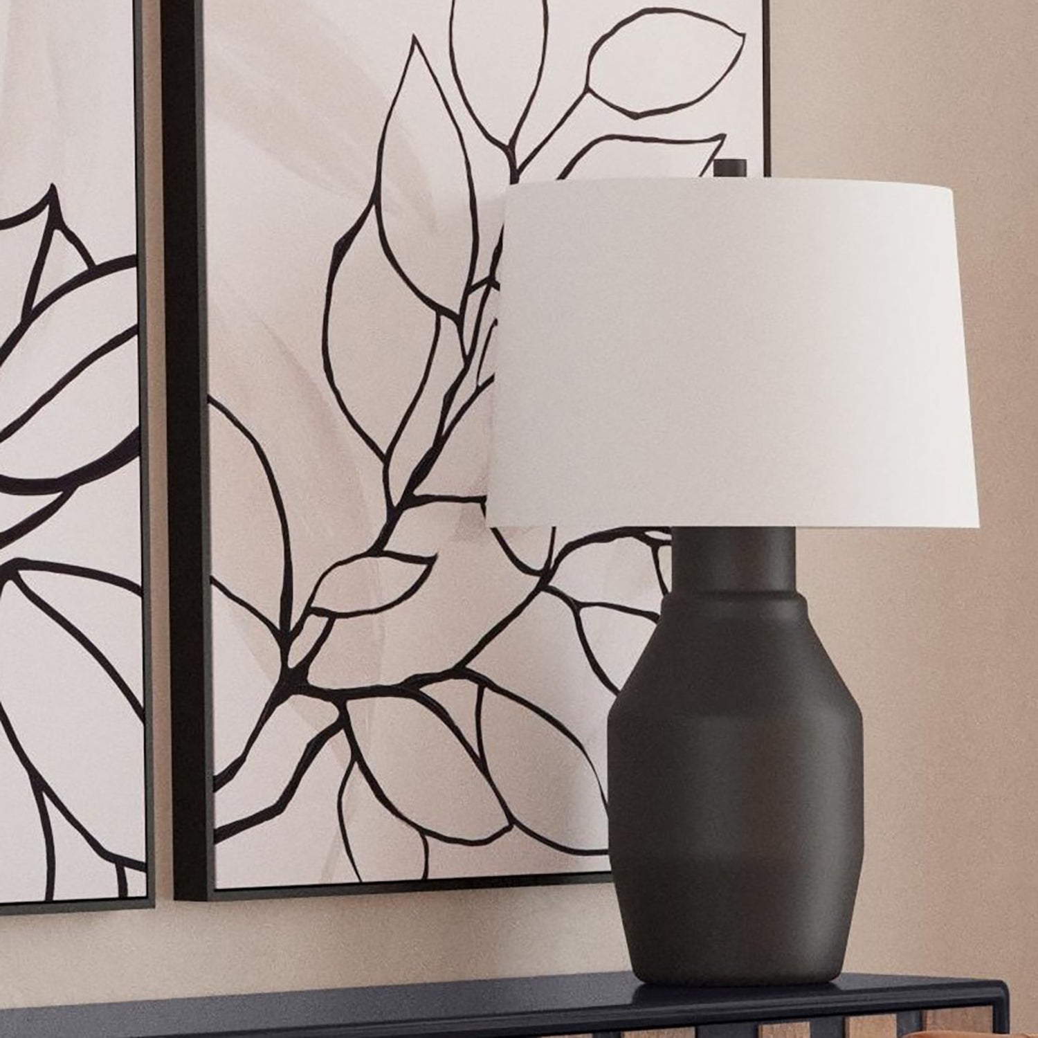 Bassett Mirror Lowndes Table Lamp