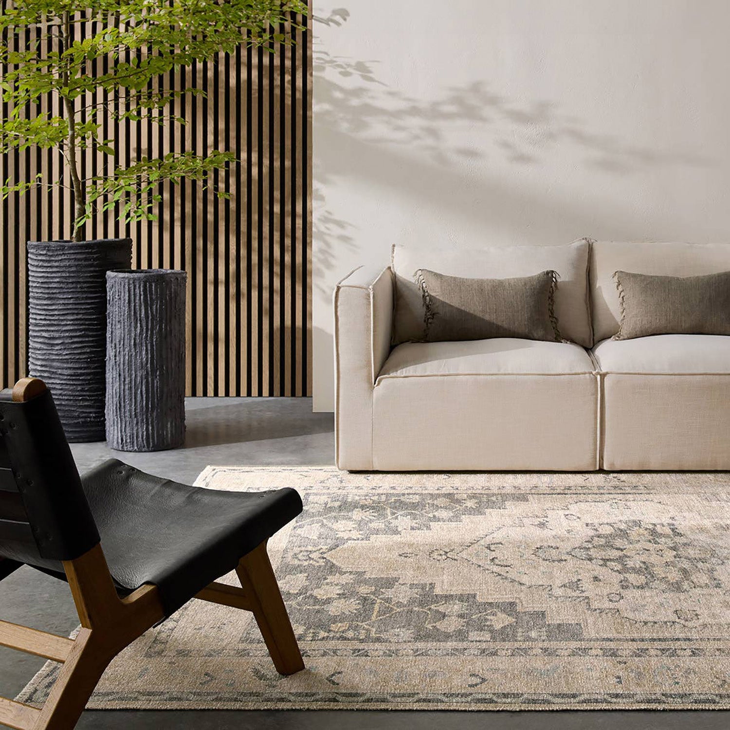 Label J by Jaipur Living Lumal Pasain Power Loomed Rug