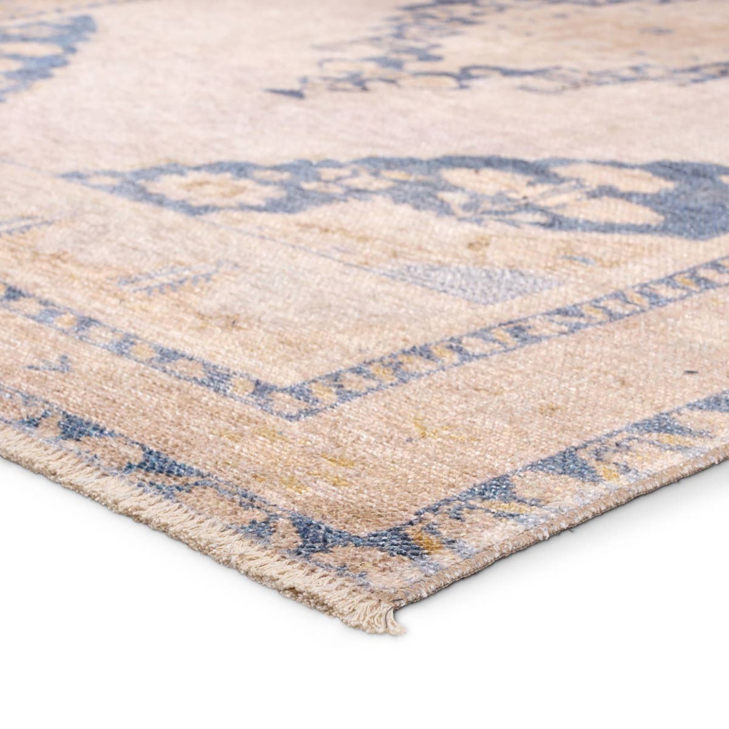 Label J by Jaipur Living Lumal Debolo Power Loomed Rug