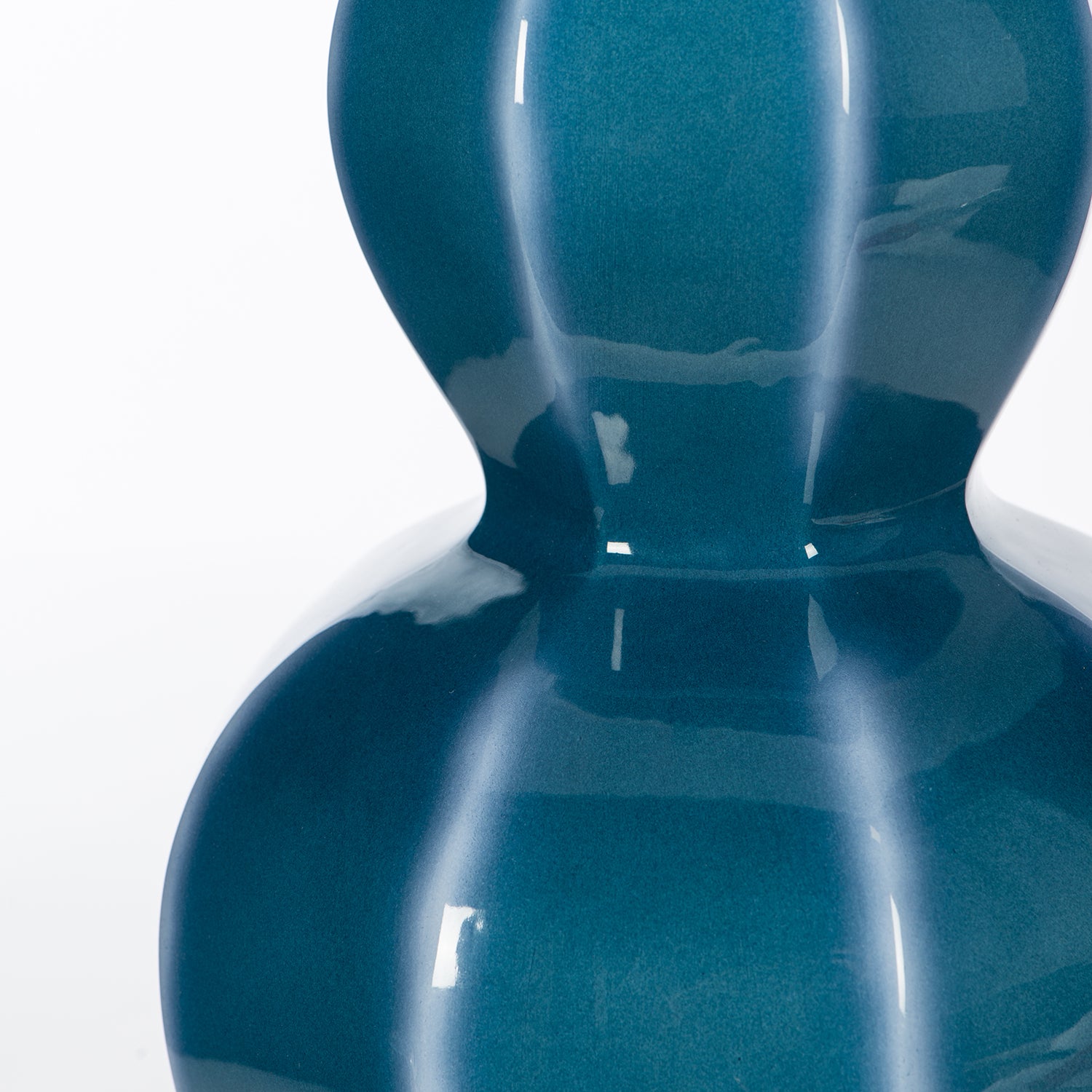 Bradburn Home Azzuro Table Lamp