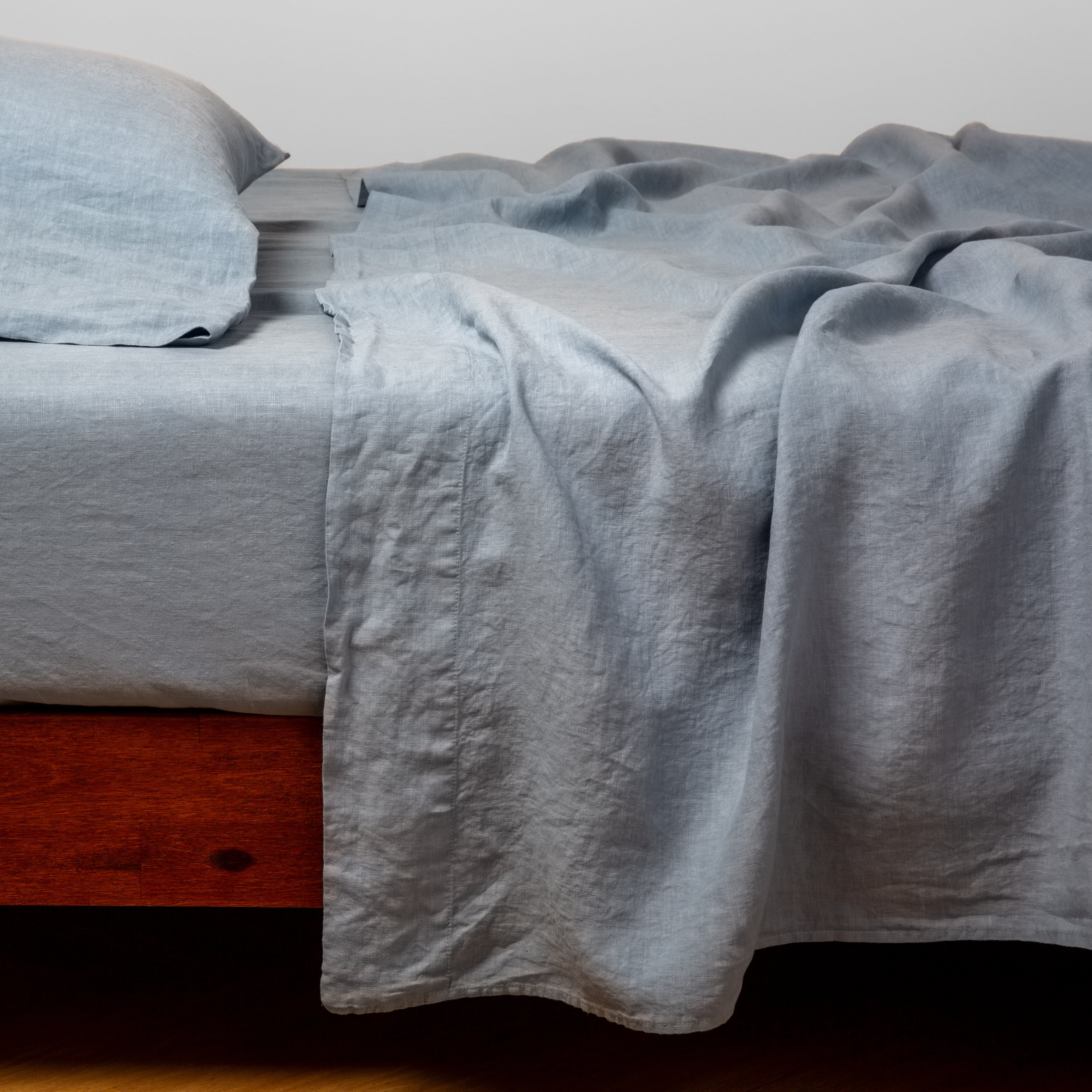 Bella Notte Linen Flat Sheet
