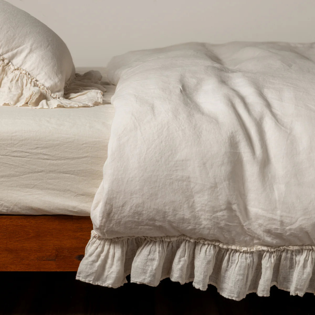 Bella Notte Linen Whisper Duvet Cover