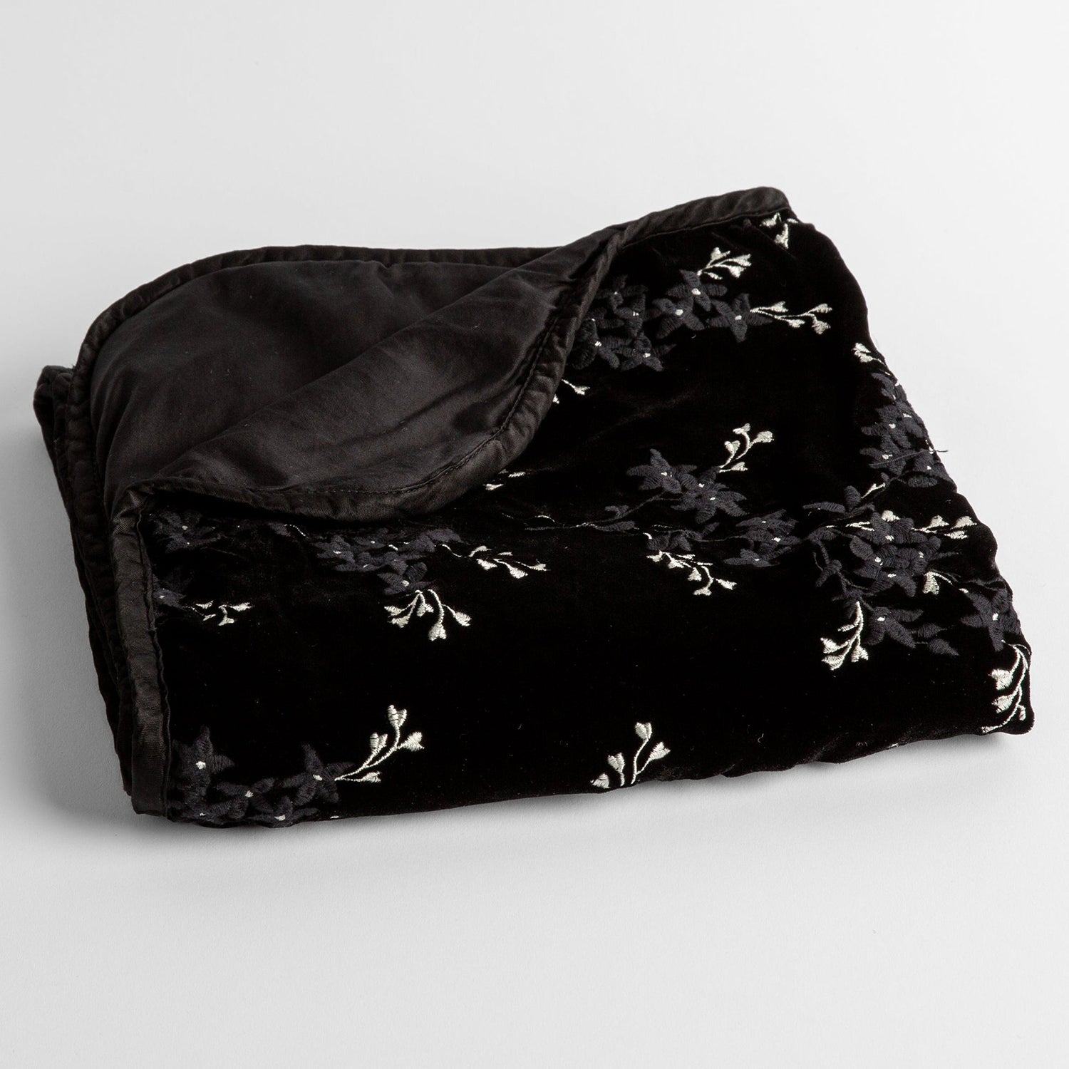 Bella Notte Lynette Baby Blanket