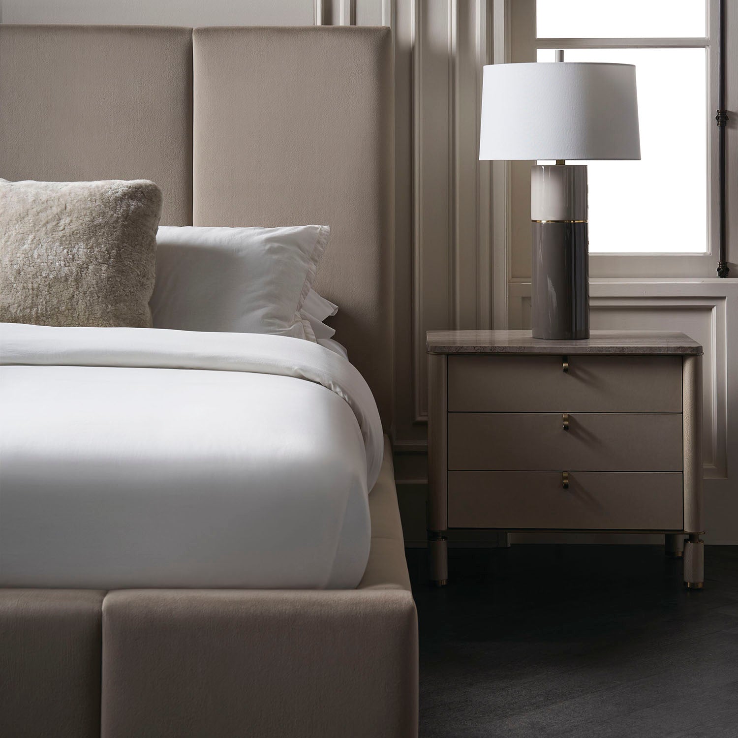 Caracole Balance Bed