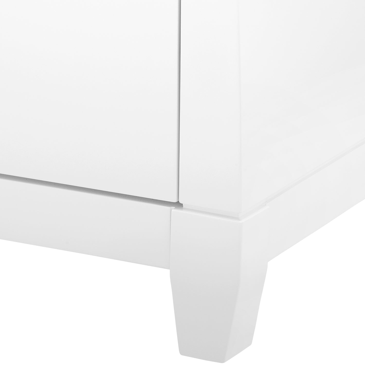 Villa and House Madison 3-Drawer Side Table