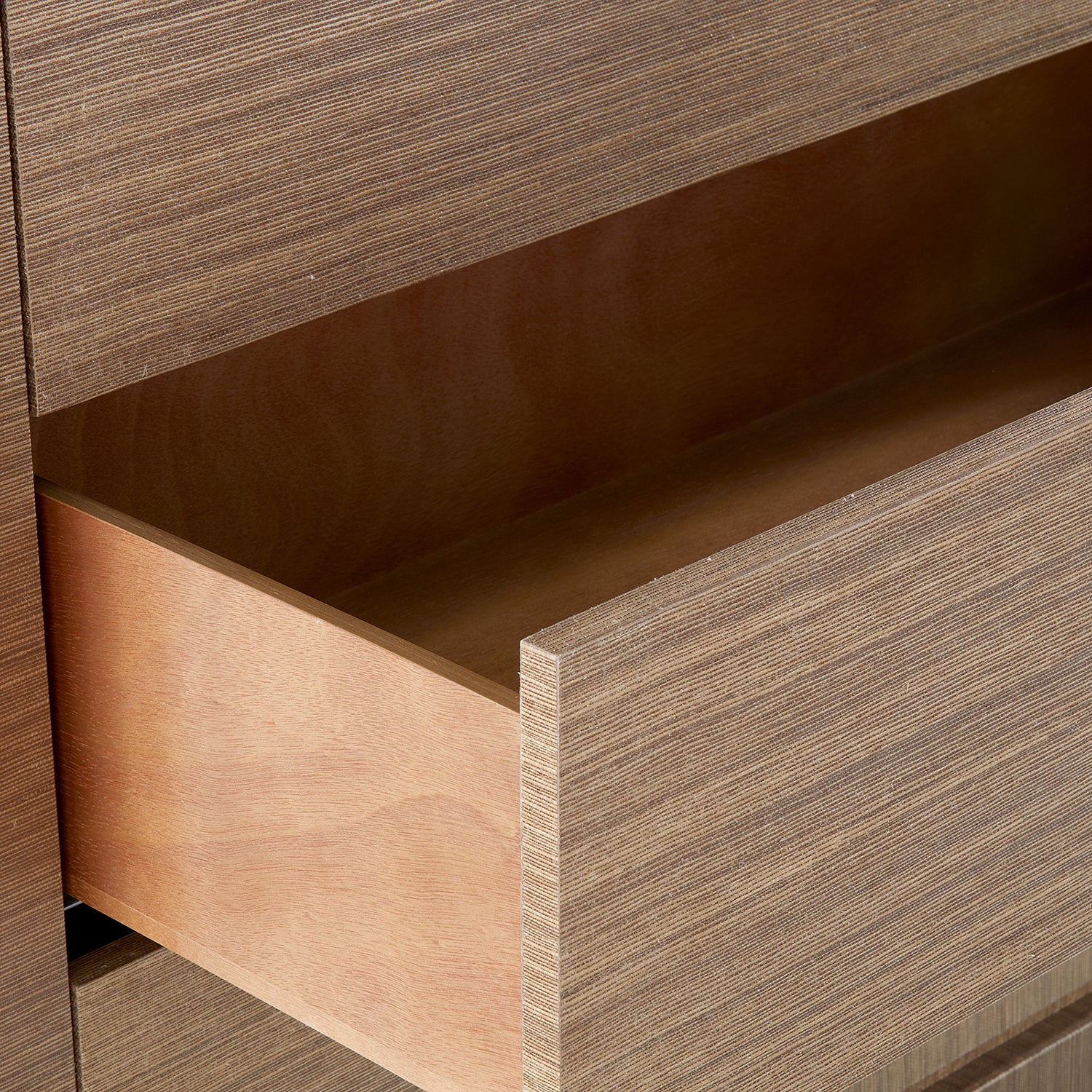 Villa and House Ming Tall 6 Drawer Chest