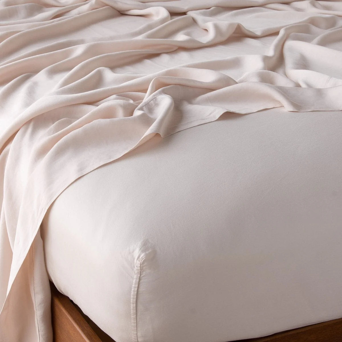 Bella Notte Madera Luxe Fitted Sheet