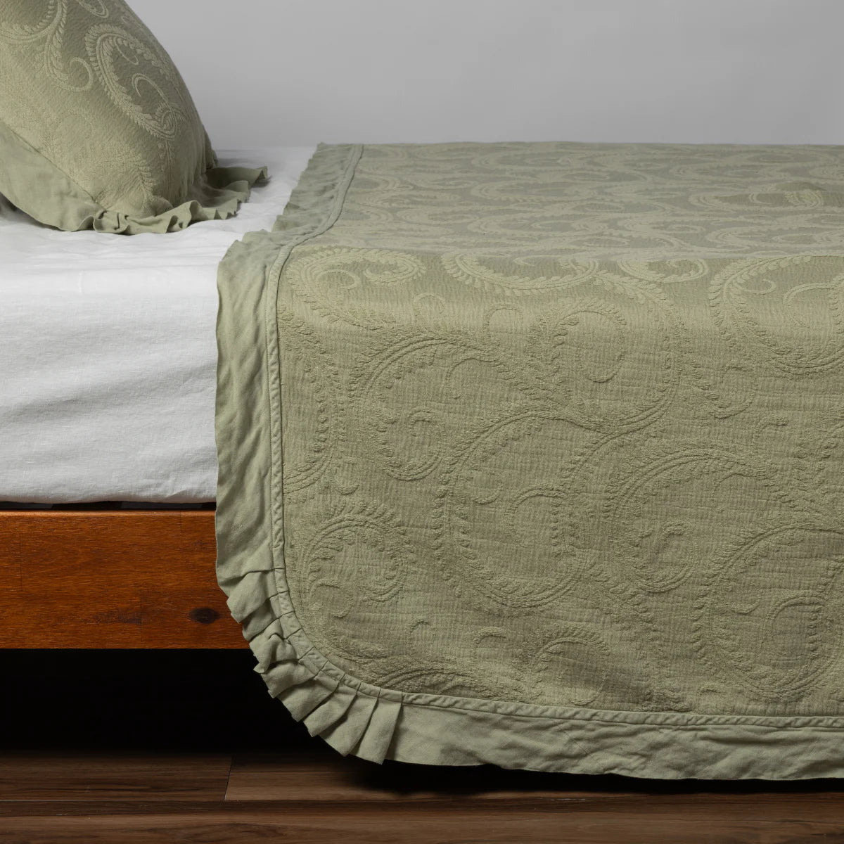 Bella Notte Marisette Bedspread