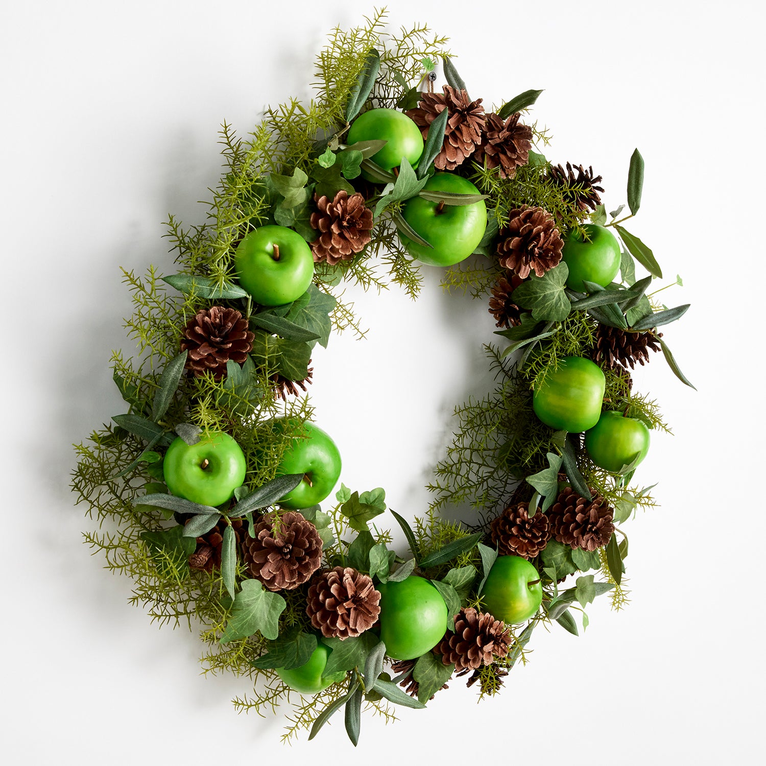 Apple & Mixed Botanicals 24in Wreath