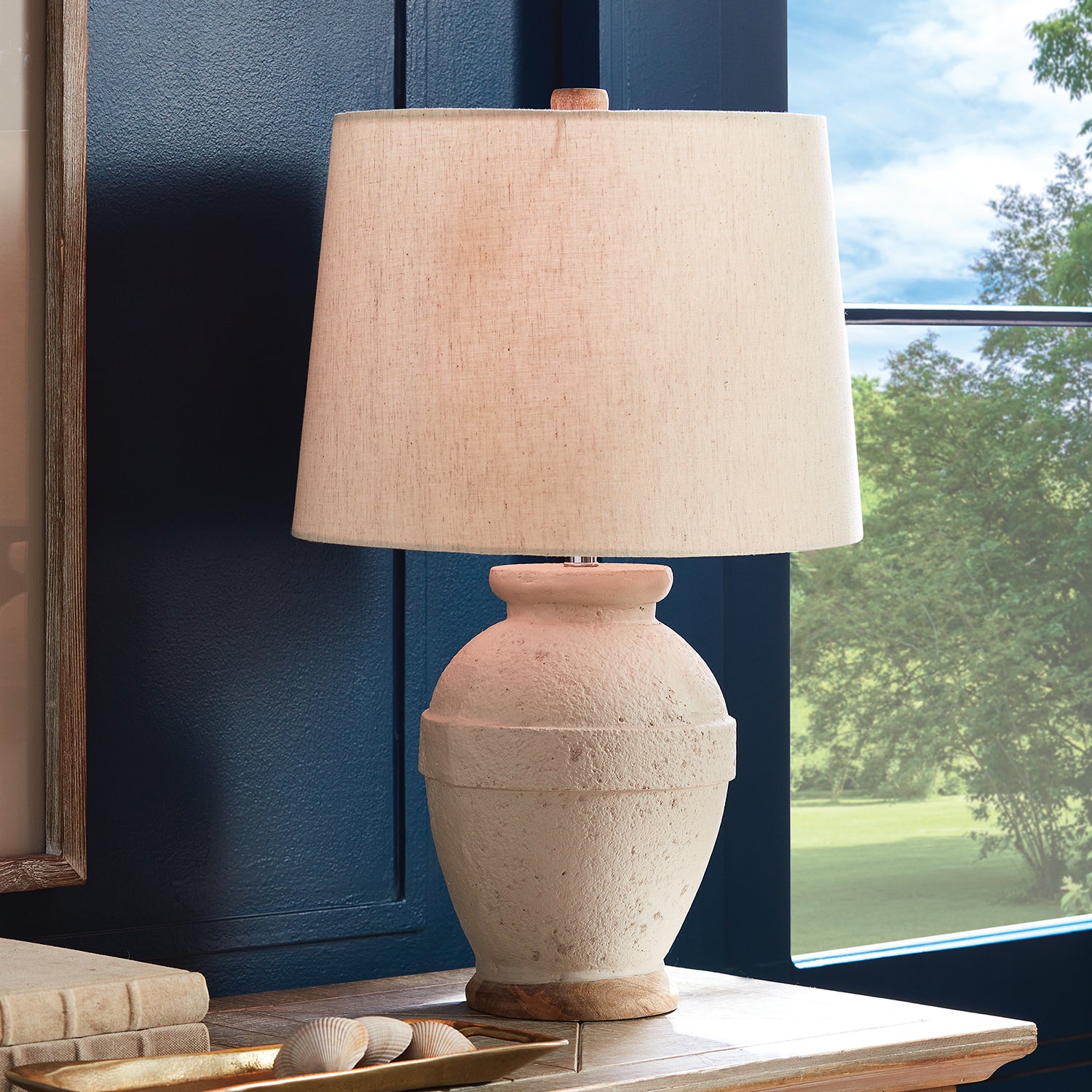 Solano Table Lamp