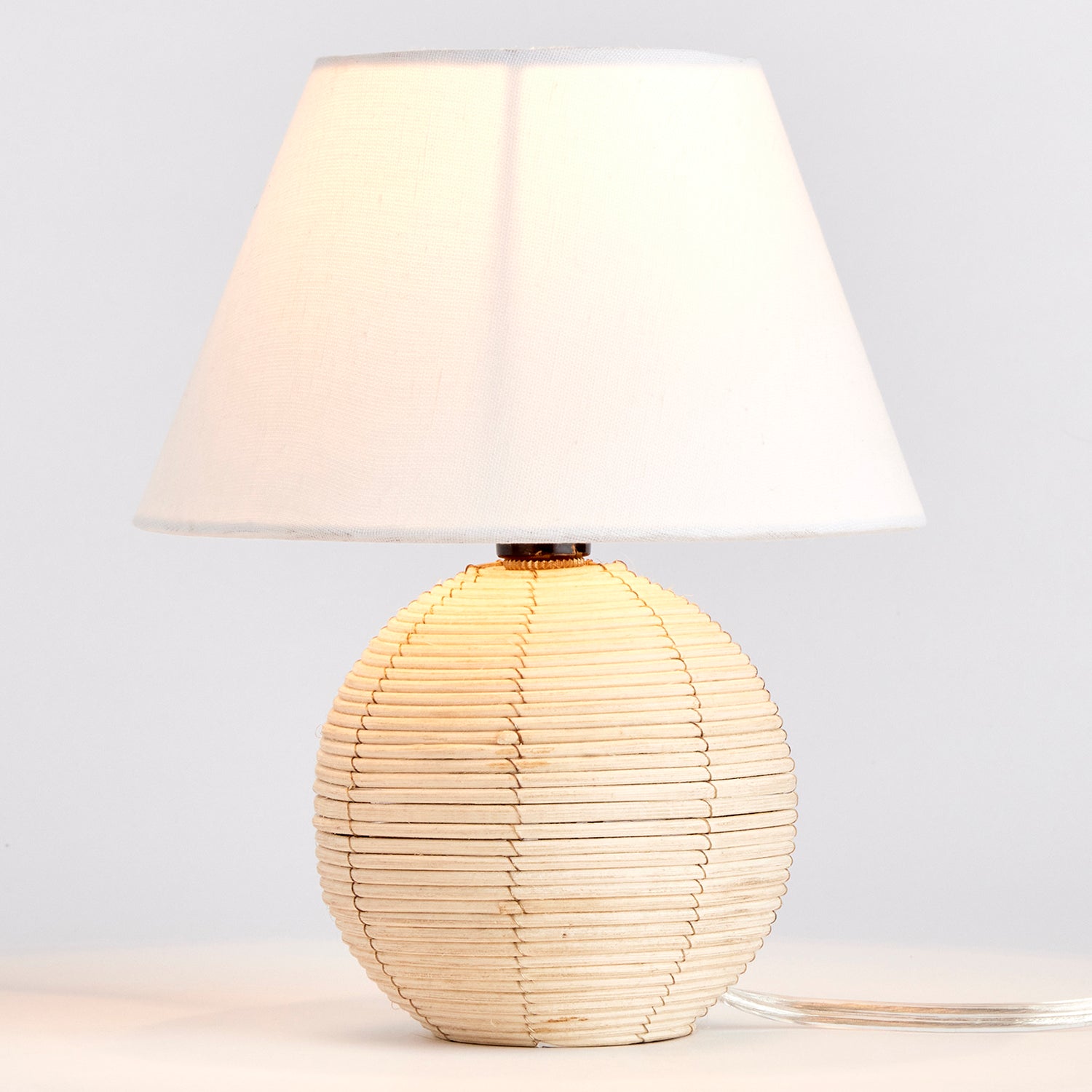 Maye Sphere Mini Lamp