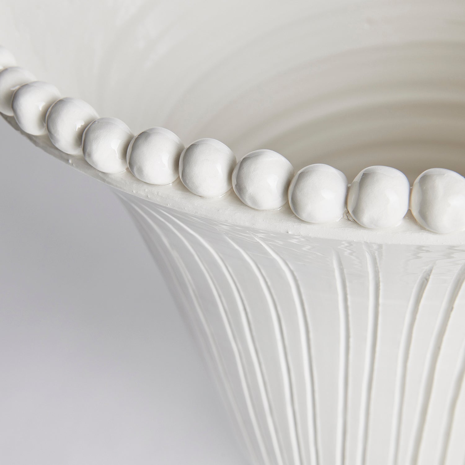 Perla White Vase