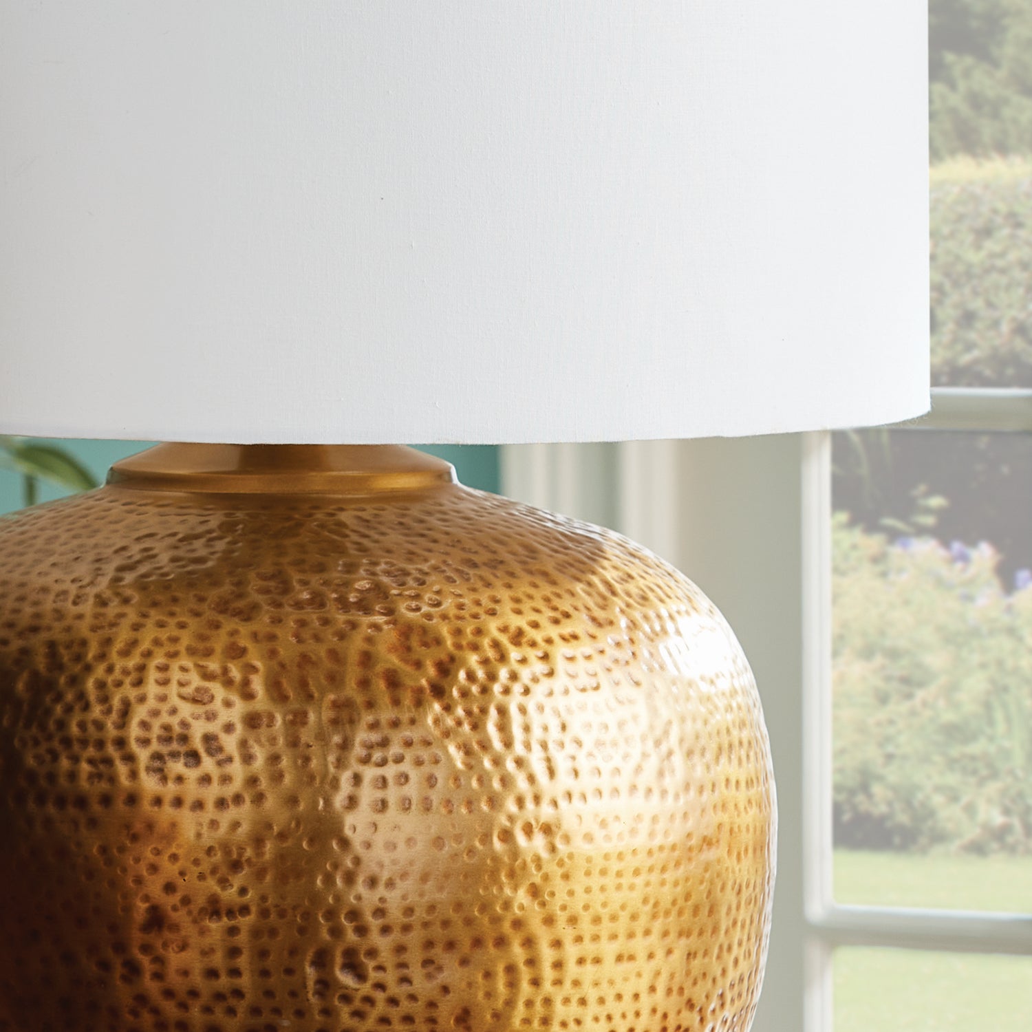 Tara Table Lamp