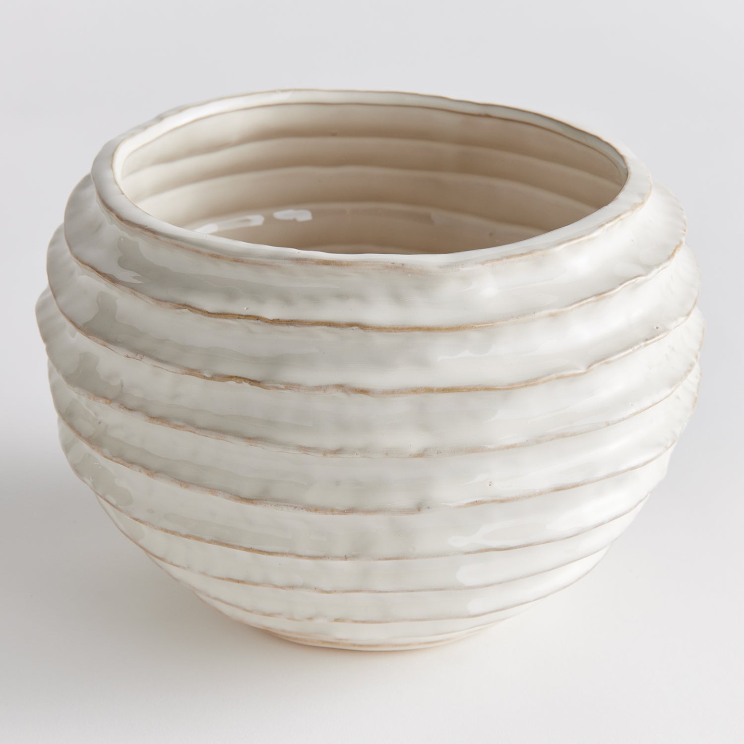 Avani White Pot