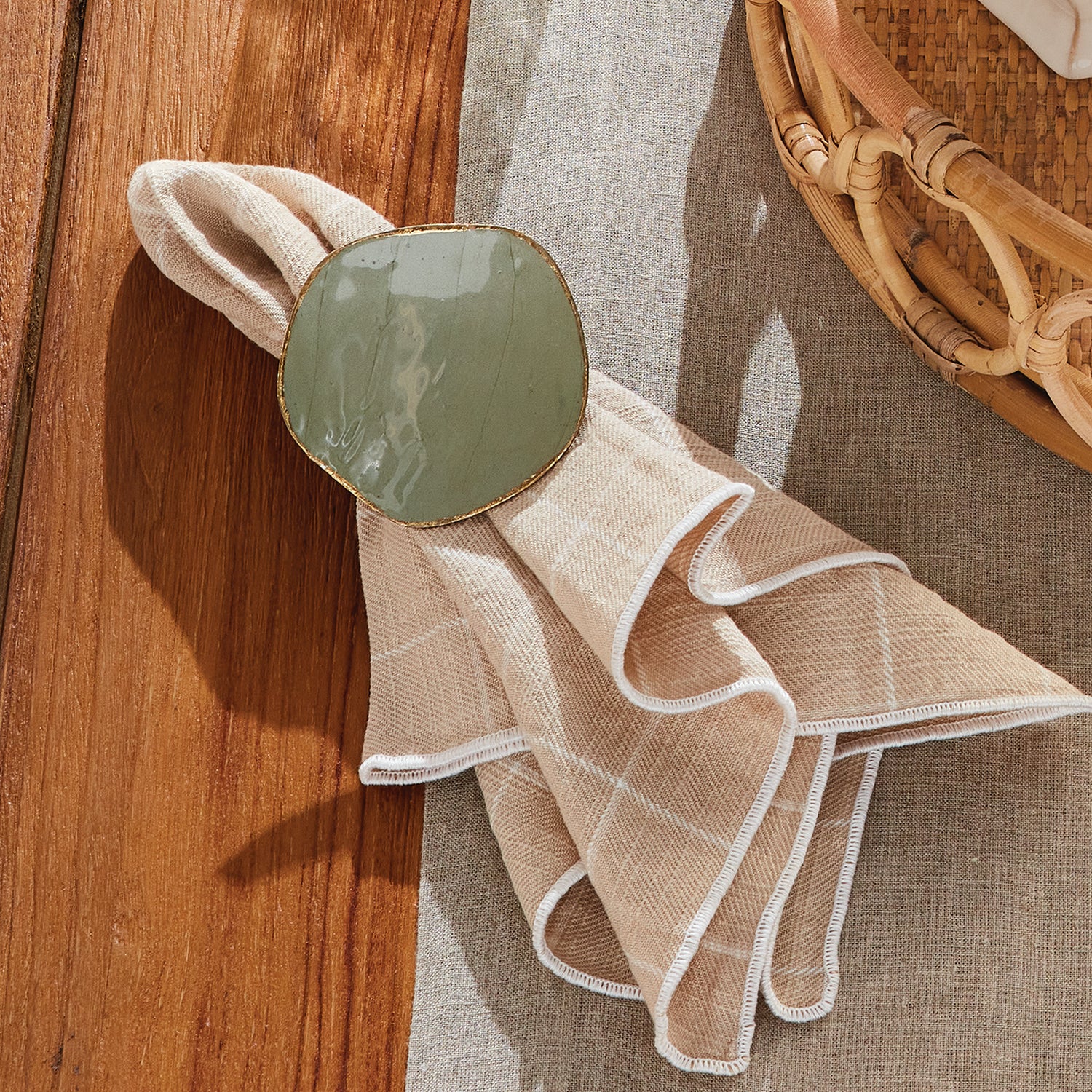 Avery Napkin Set of 8