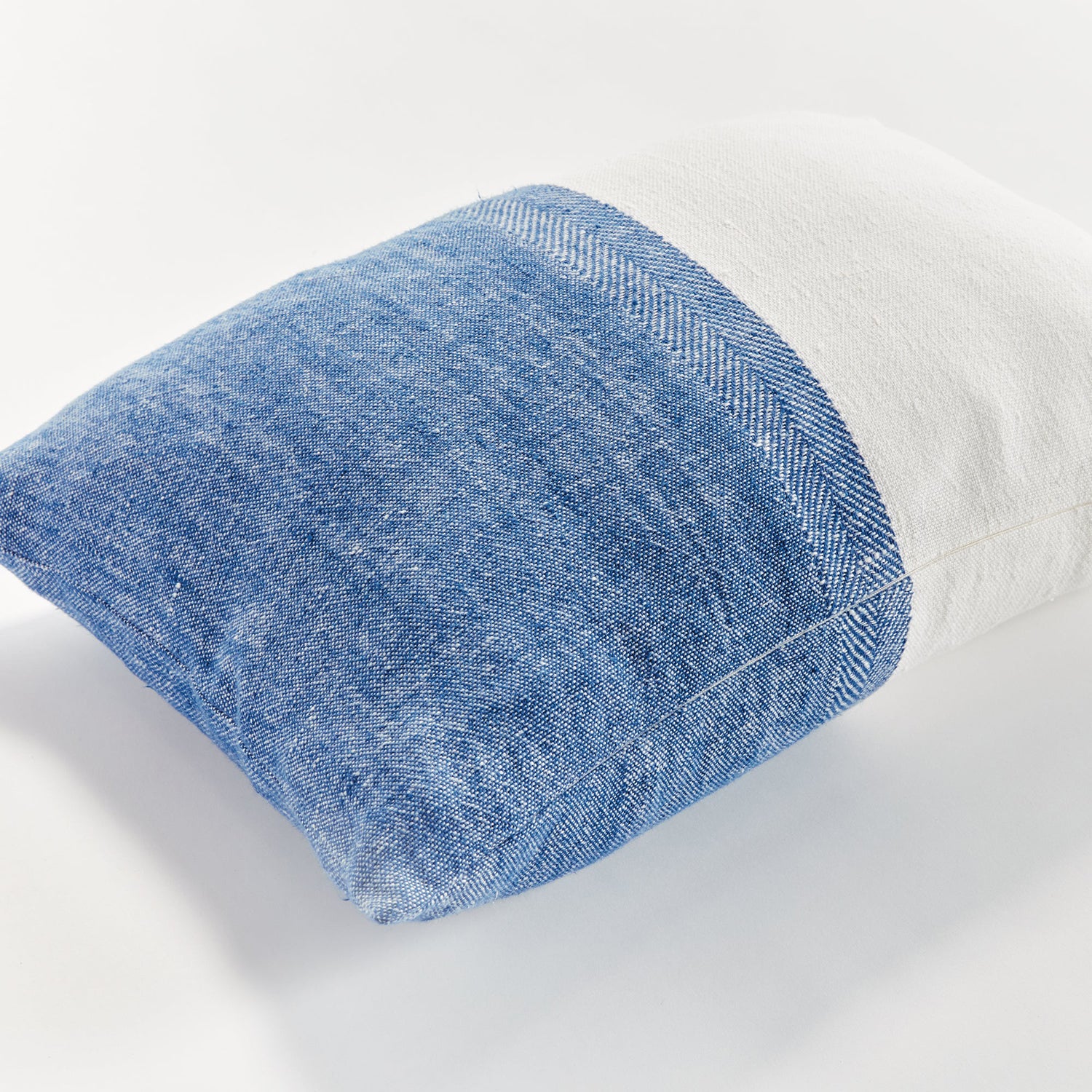 Jules Lumbar Throw Pillow