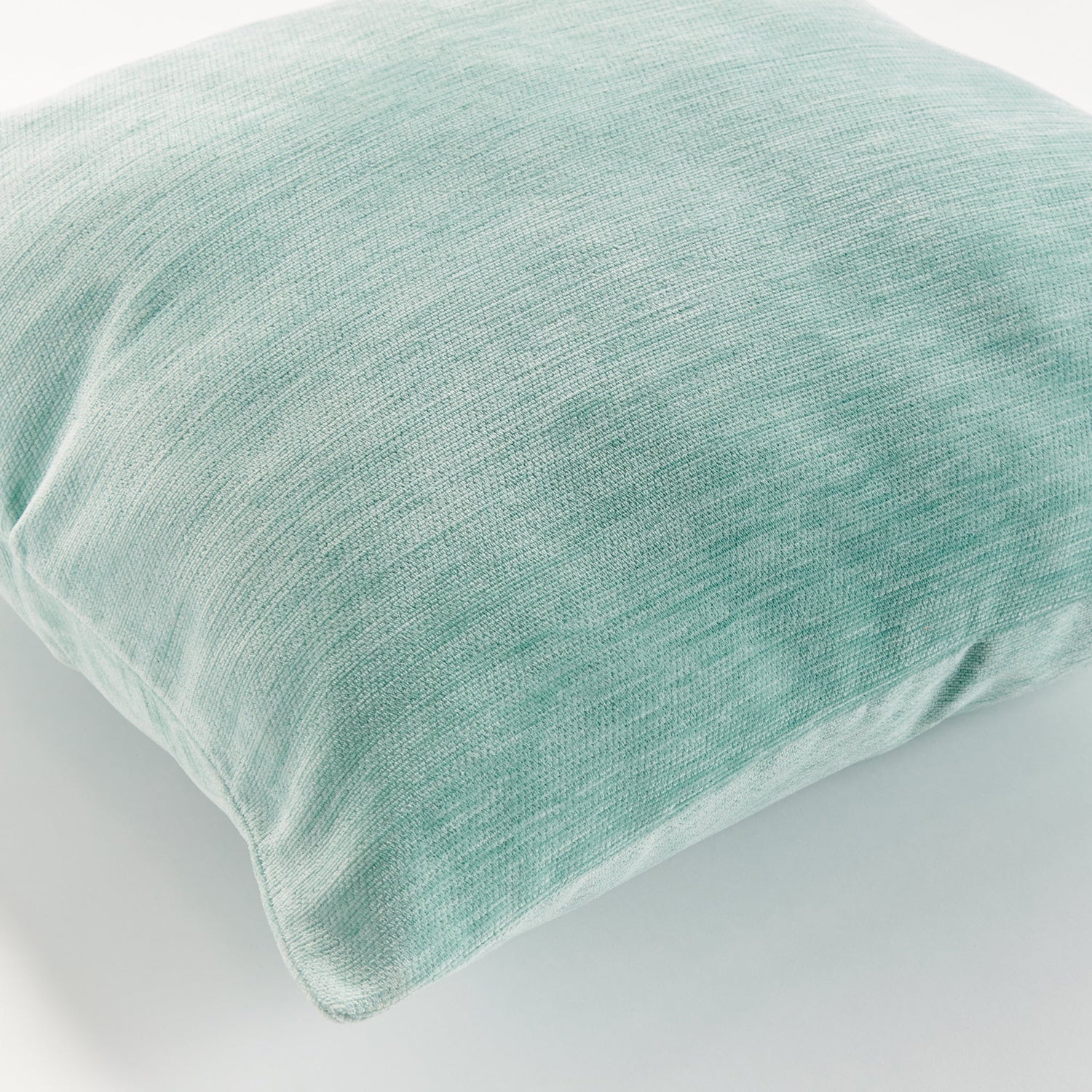 Suri Indoor/Outdoor Pillow
