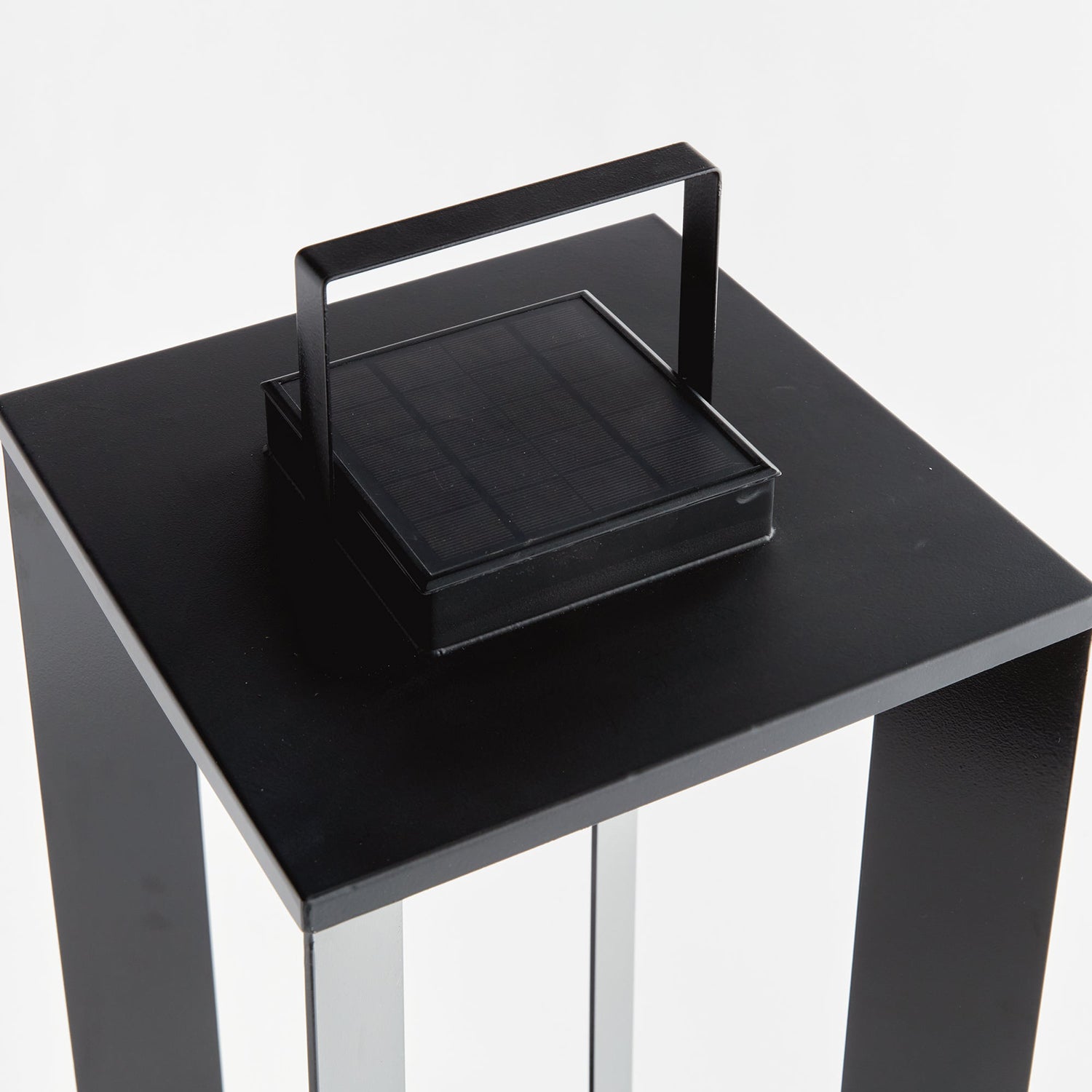 Hanley Solar LED Outdoor Lantern