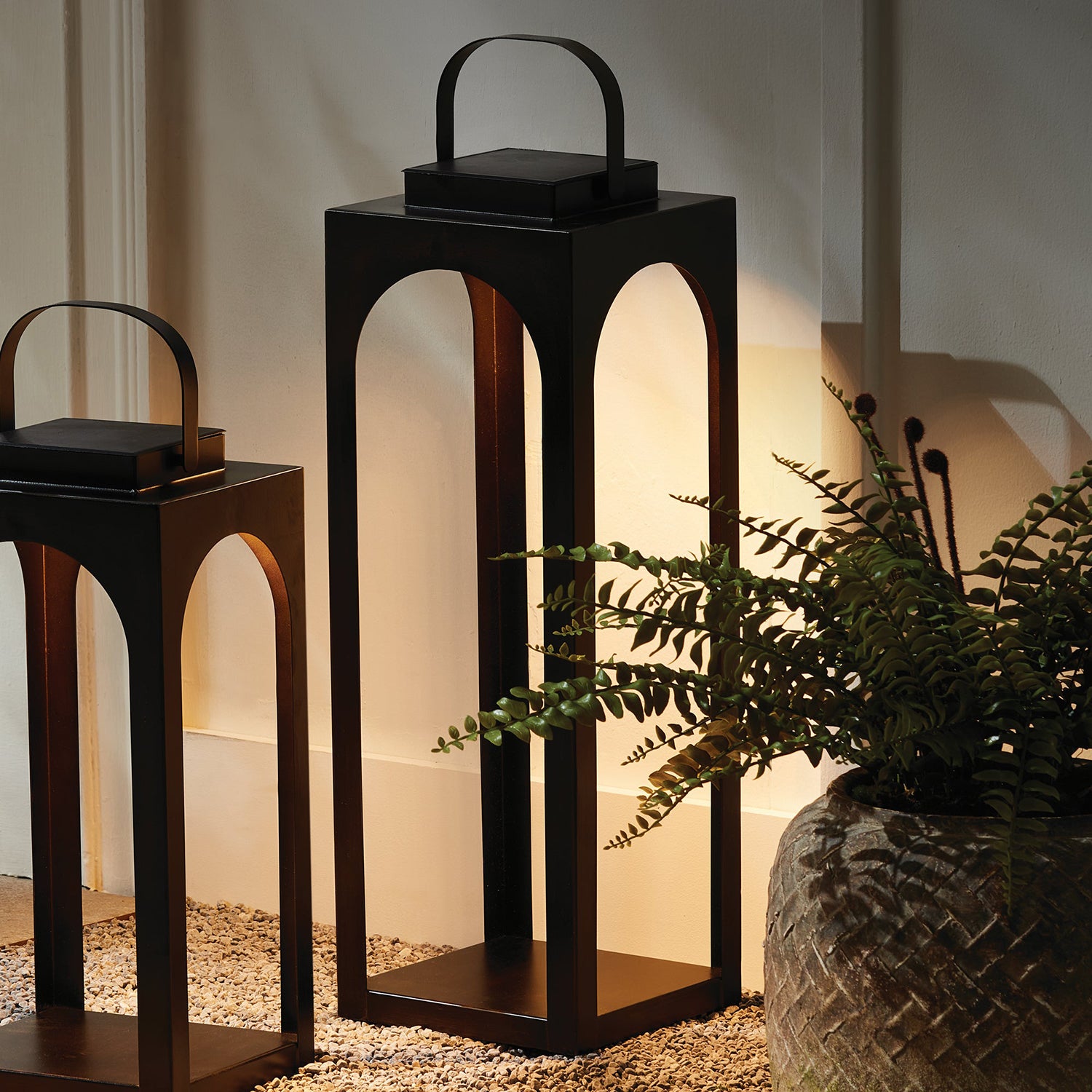 Brooks Solar LED Outdoor Lantern