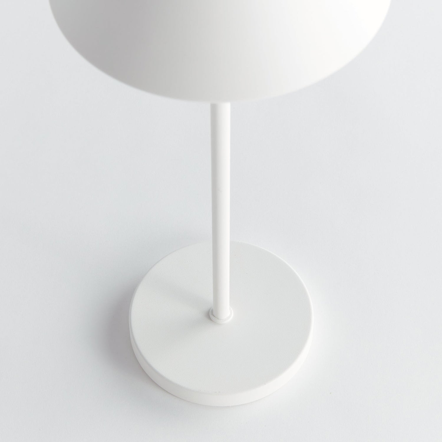 Alluna LED Cordless Lamp