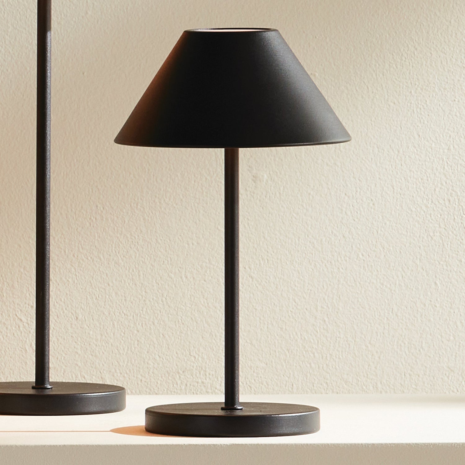 Alluna LED Cordless Lamp