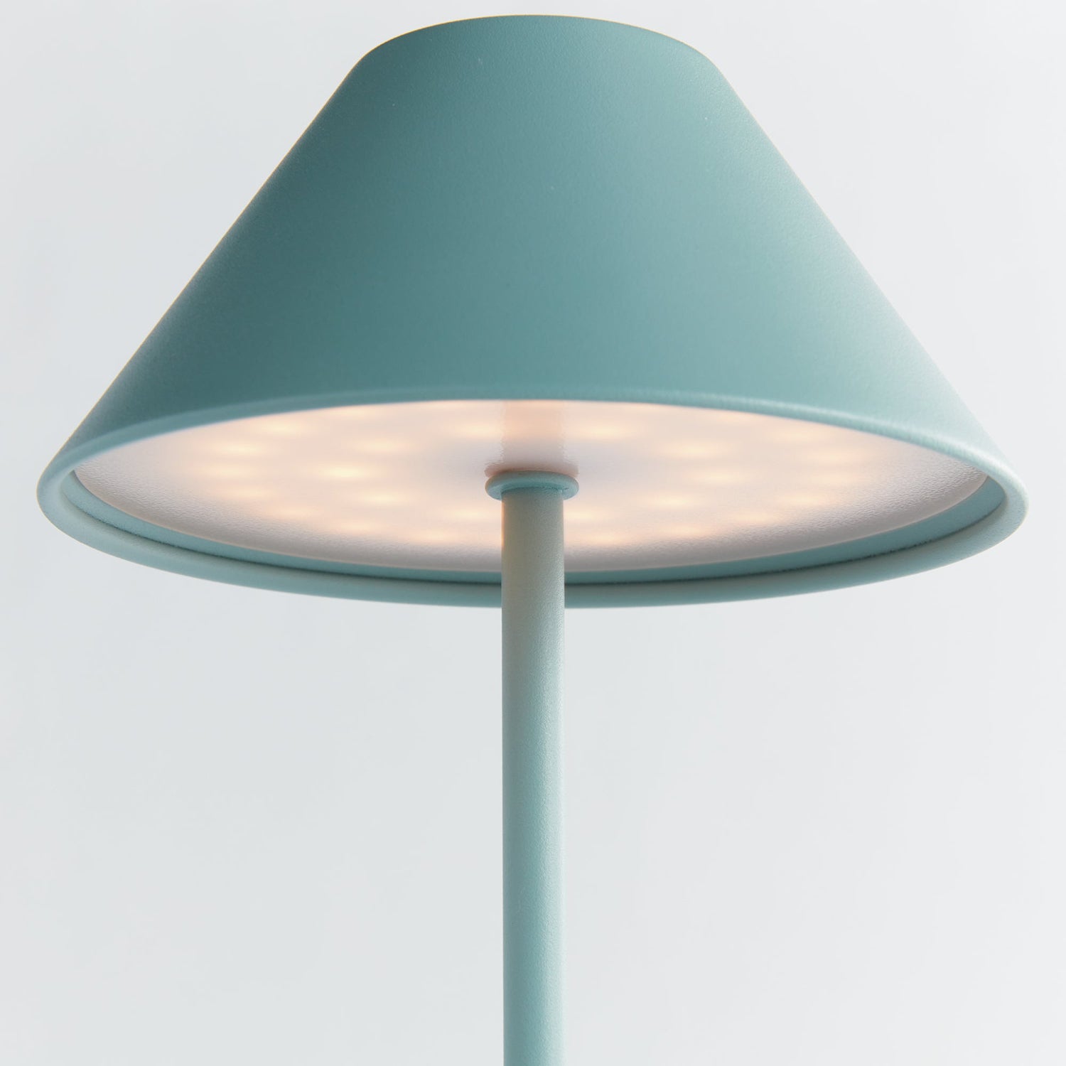 Alluna LED Cordless Lamp