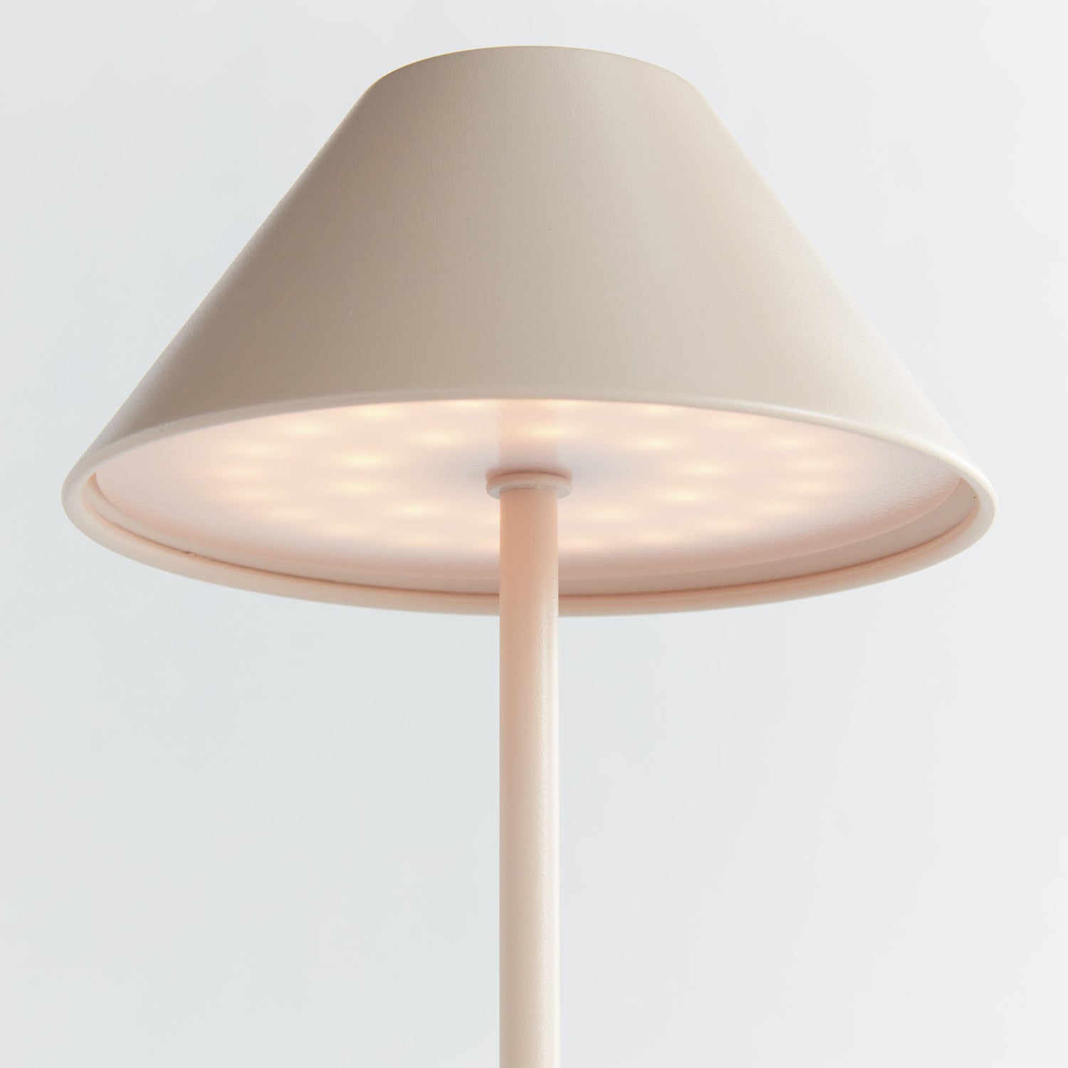 Alluna LED Cordless Lamp