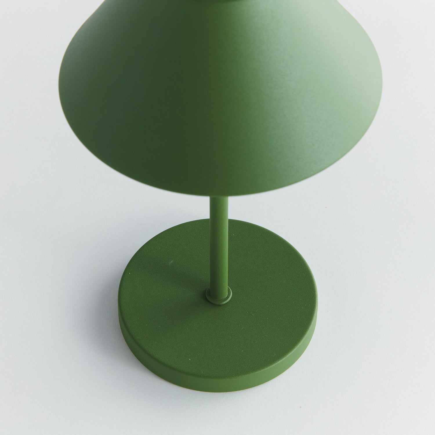 Alluna LED Cordless Lamp