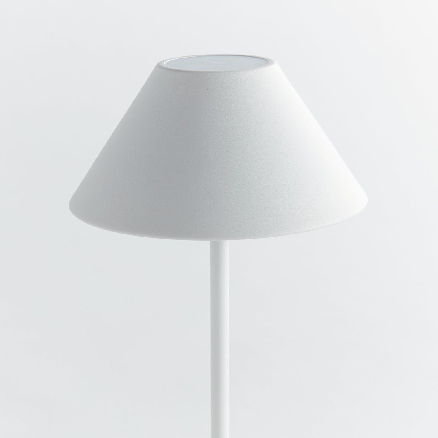 Alluna LED Cordless Lamp