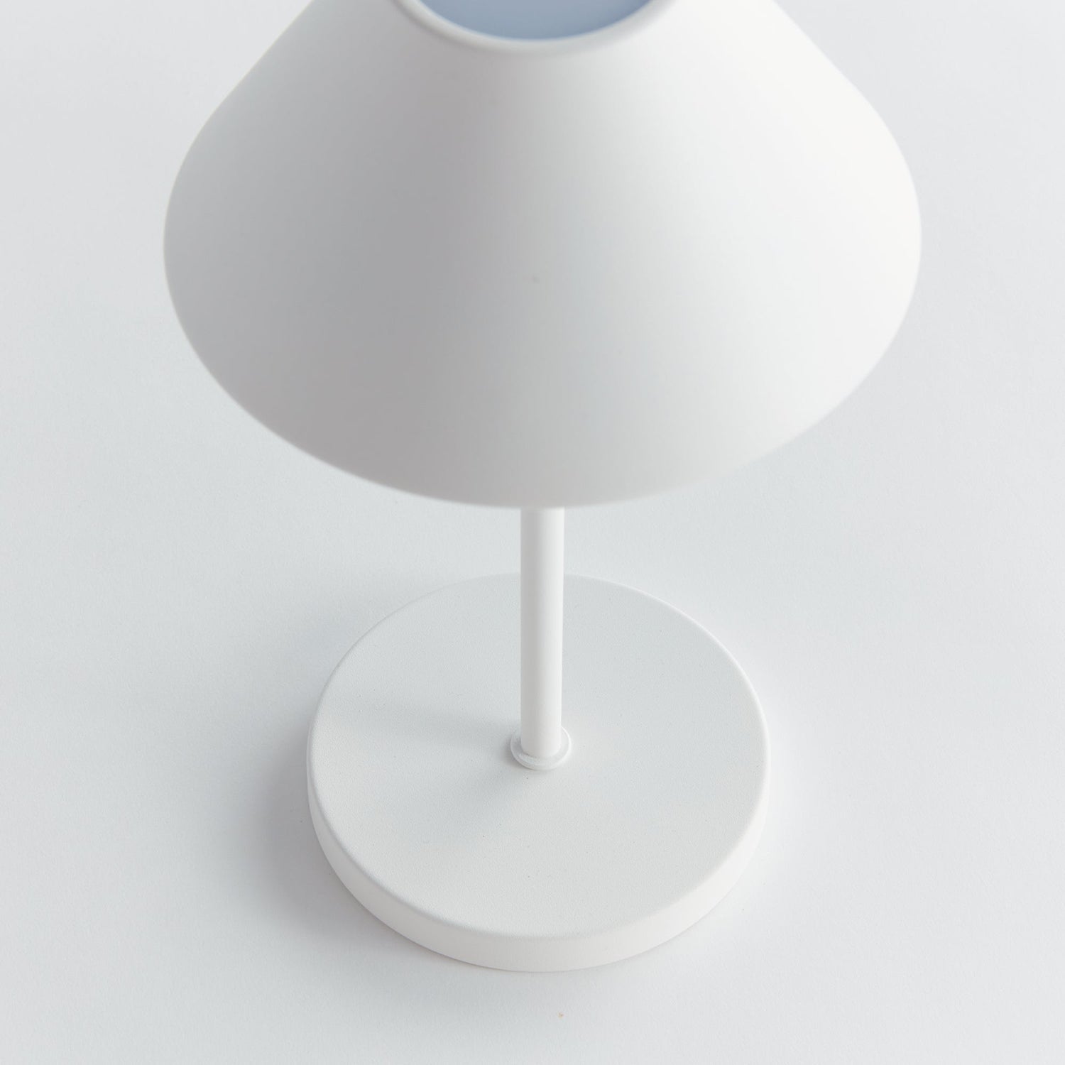 Alluna LED Cordless Lamp