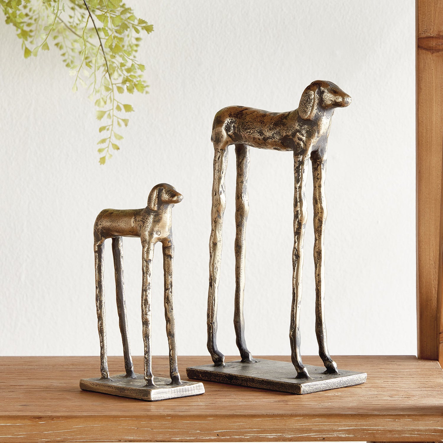 Two Hounds Set of 2