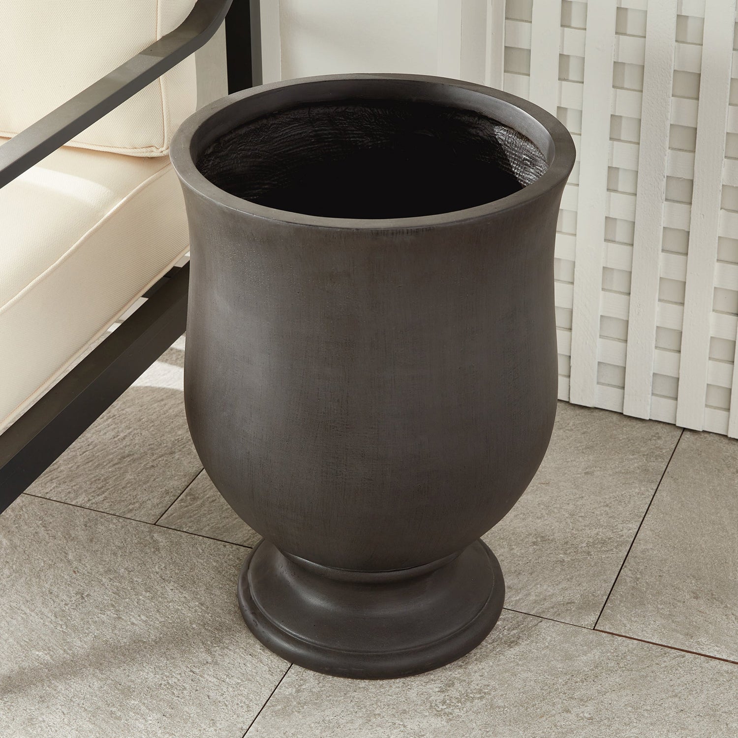 Fibreclay Josie Round Footed Planter