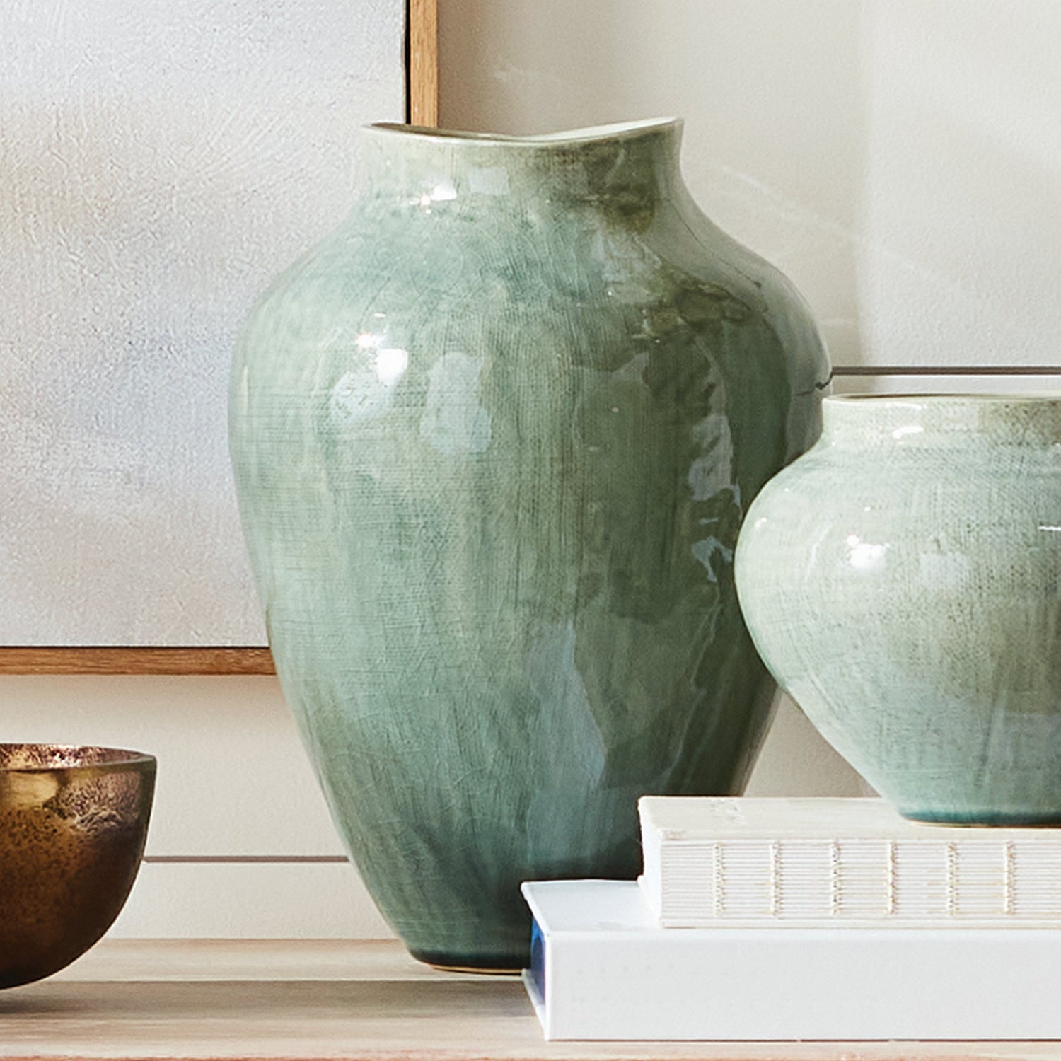 Barclay Butera Ojai Vase