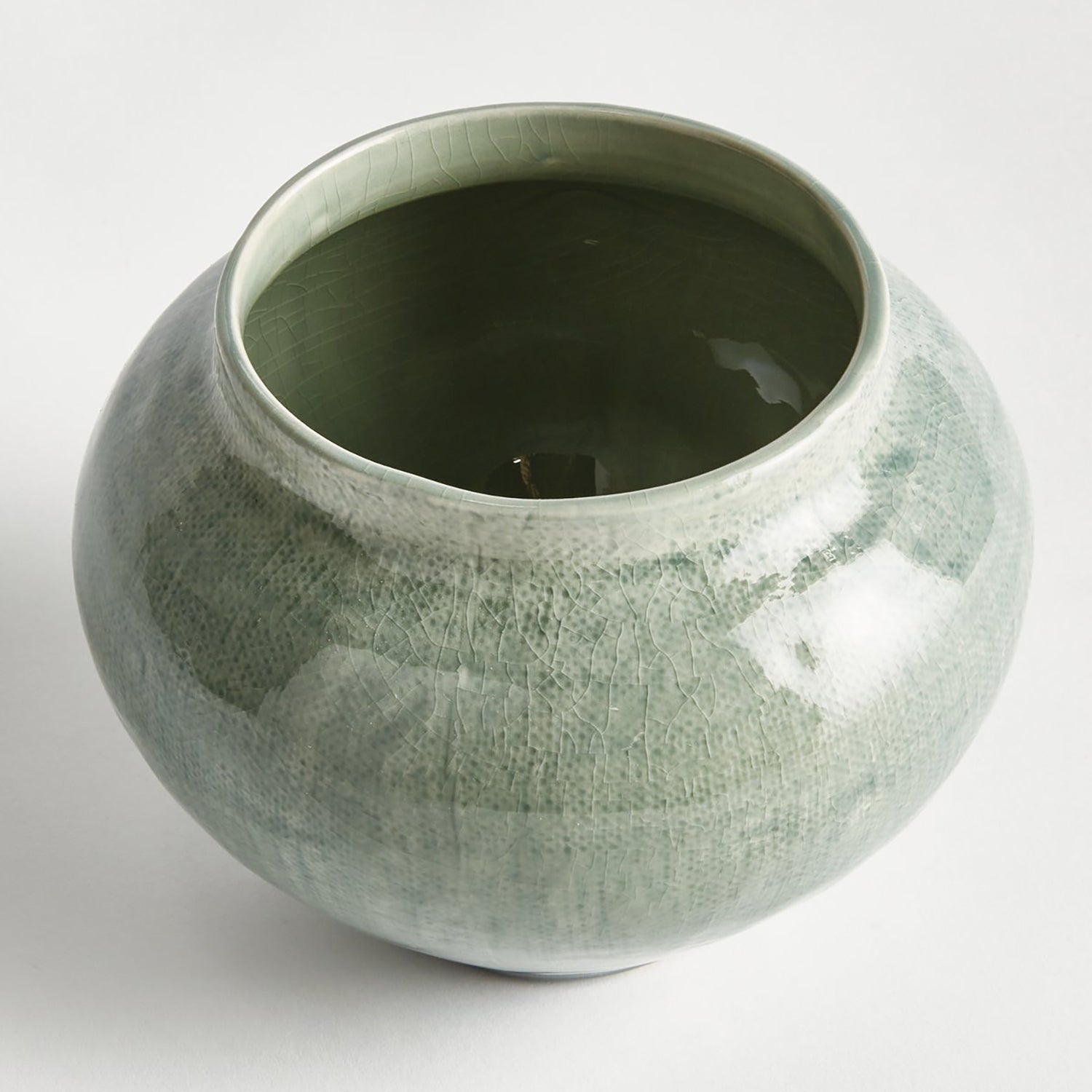 Barclay Butera Ojai Pot