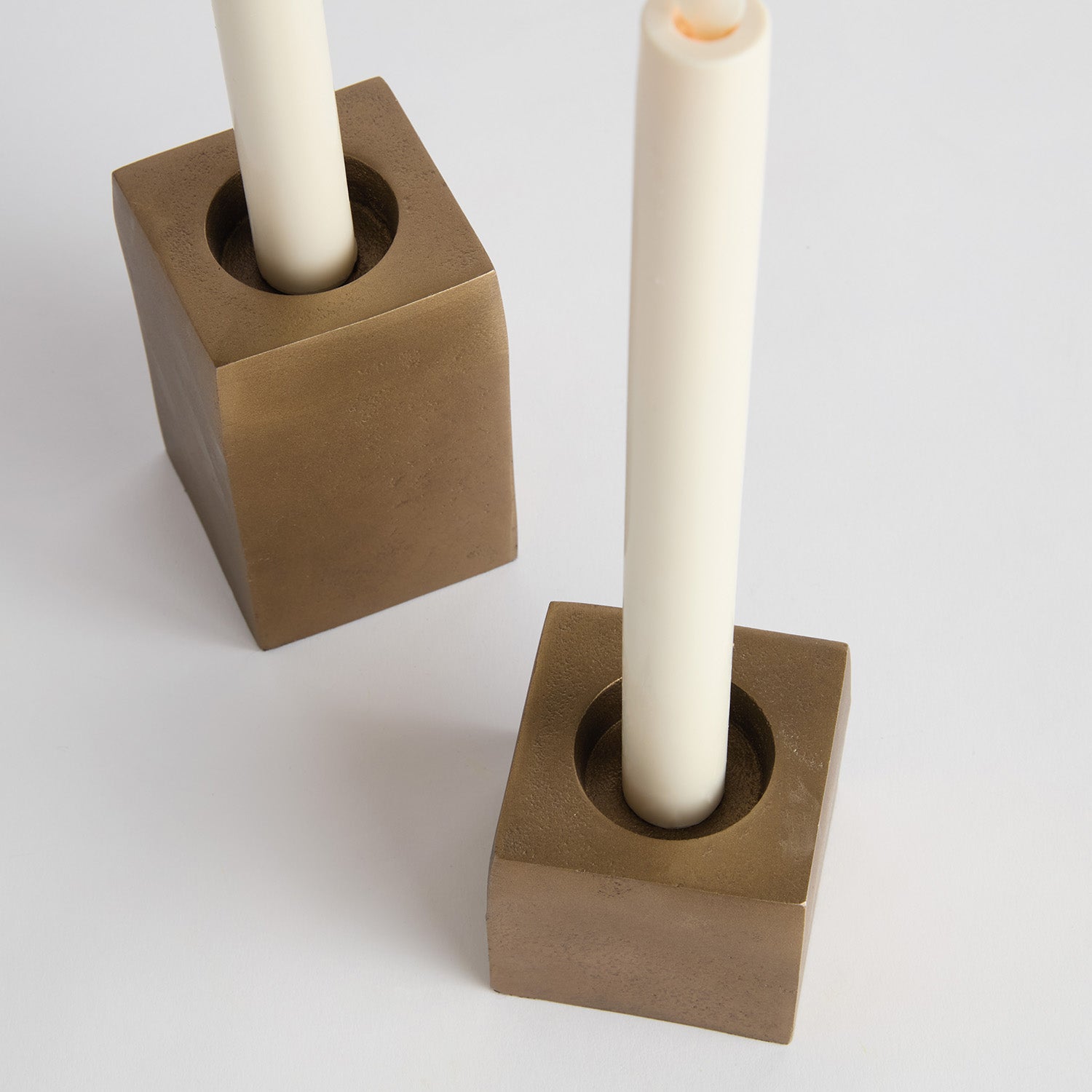 Trace Candleholder Set of 2