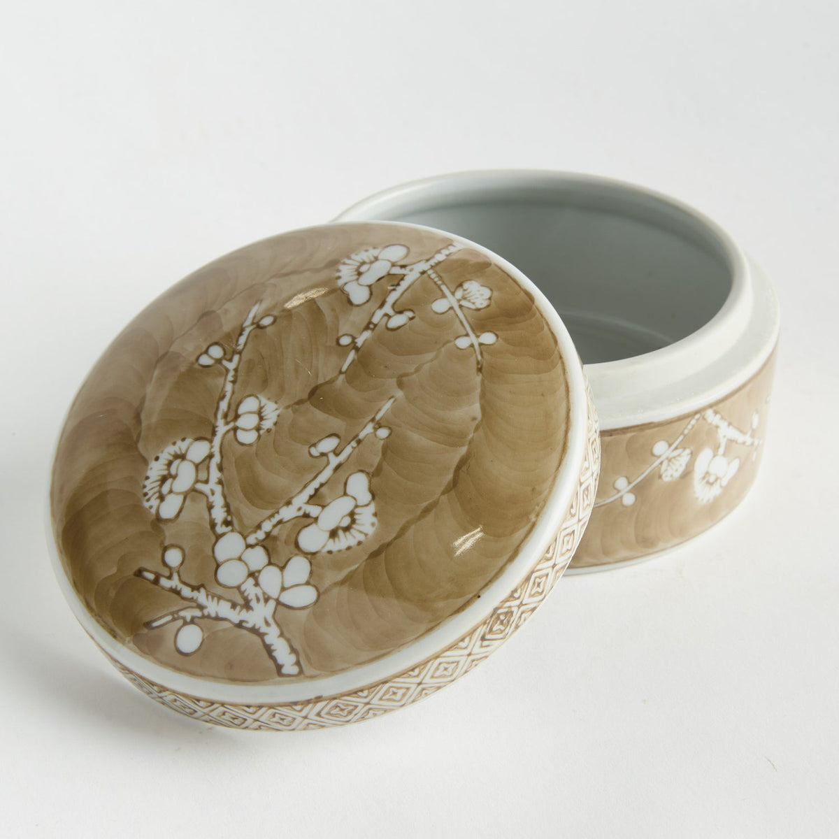 Province Empress Small Round Lidded Catchall Box
