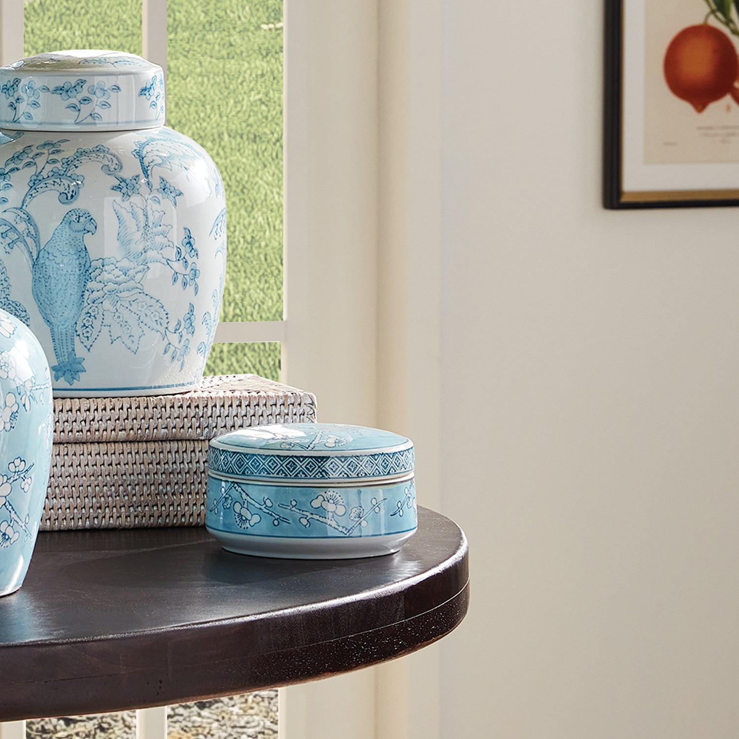 Monarch Empress Round Lidded Catchall Box