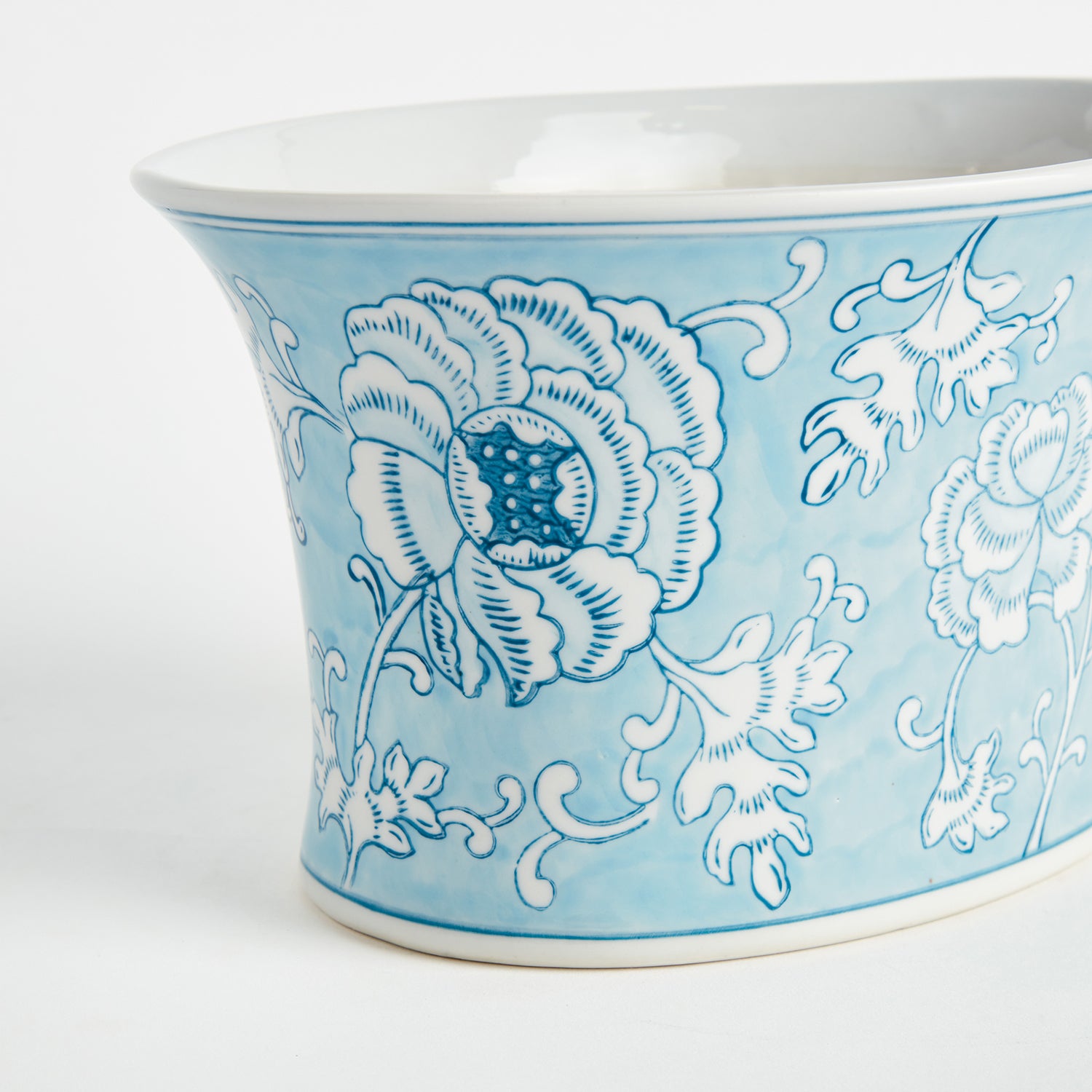 Monarch Lotus Cachepot