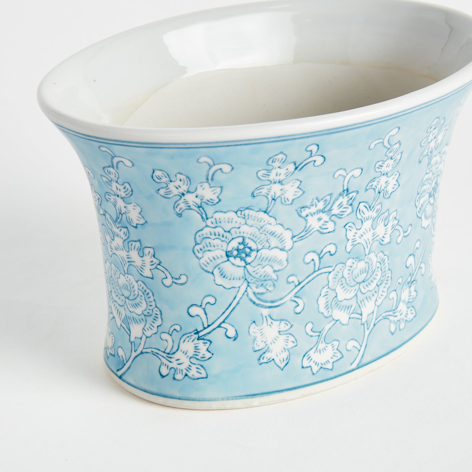 Monarch Lotus Cachepot