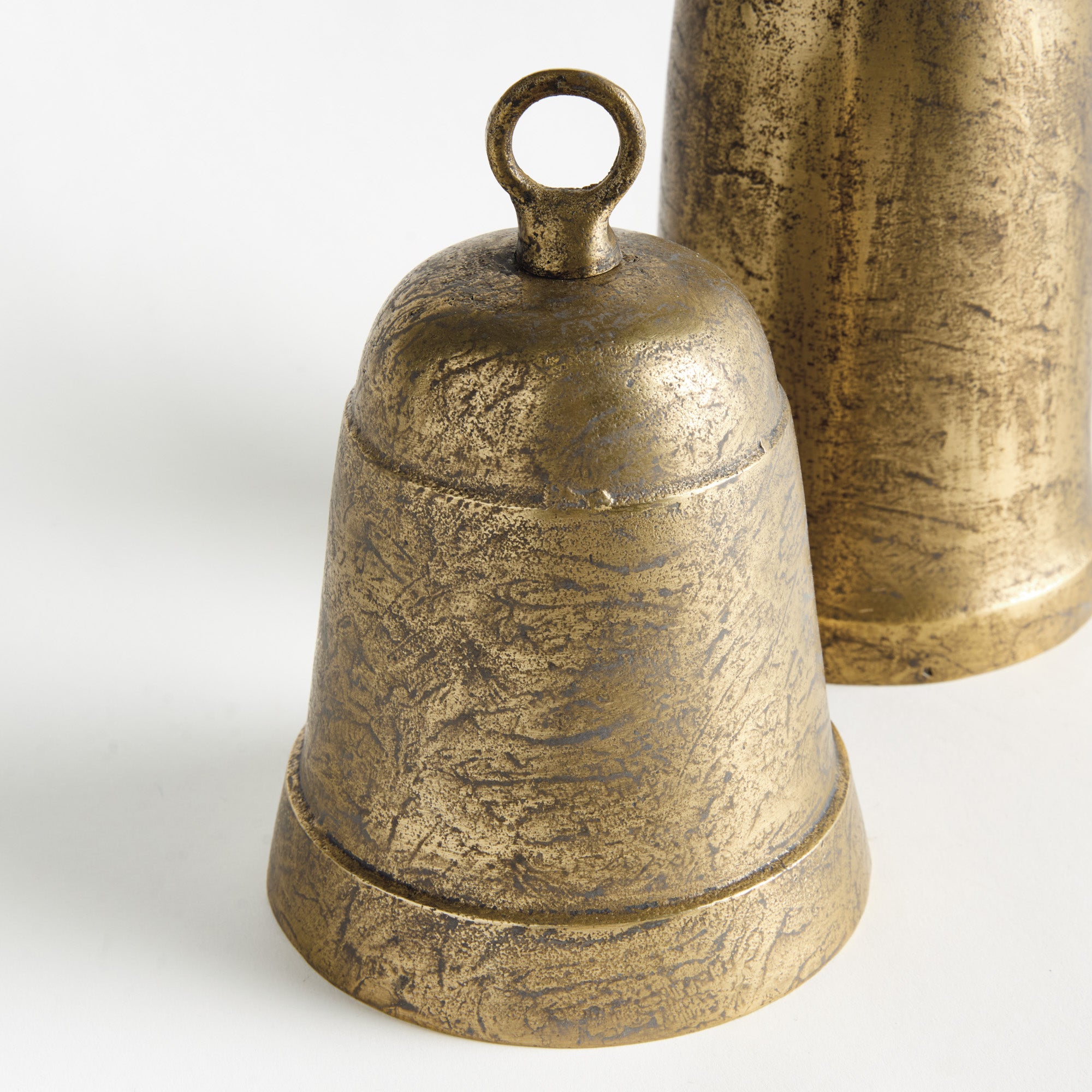 La Taverna Grande Bell Set of 2