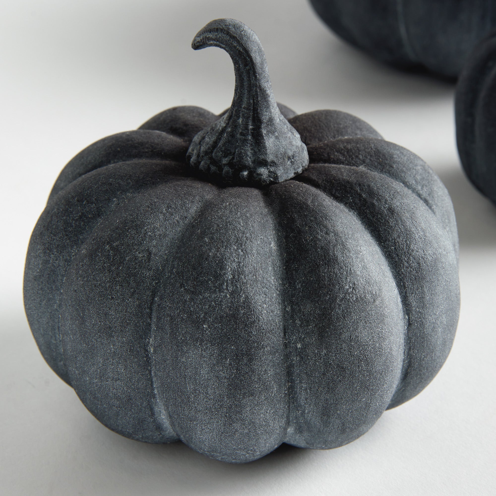 Sculpted Gray Pumpkin Set of 3